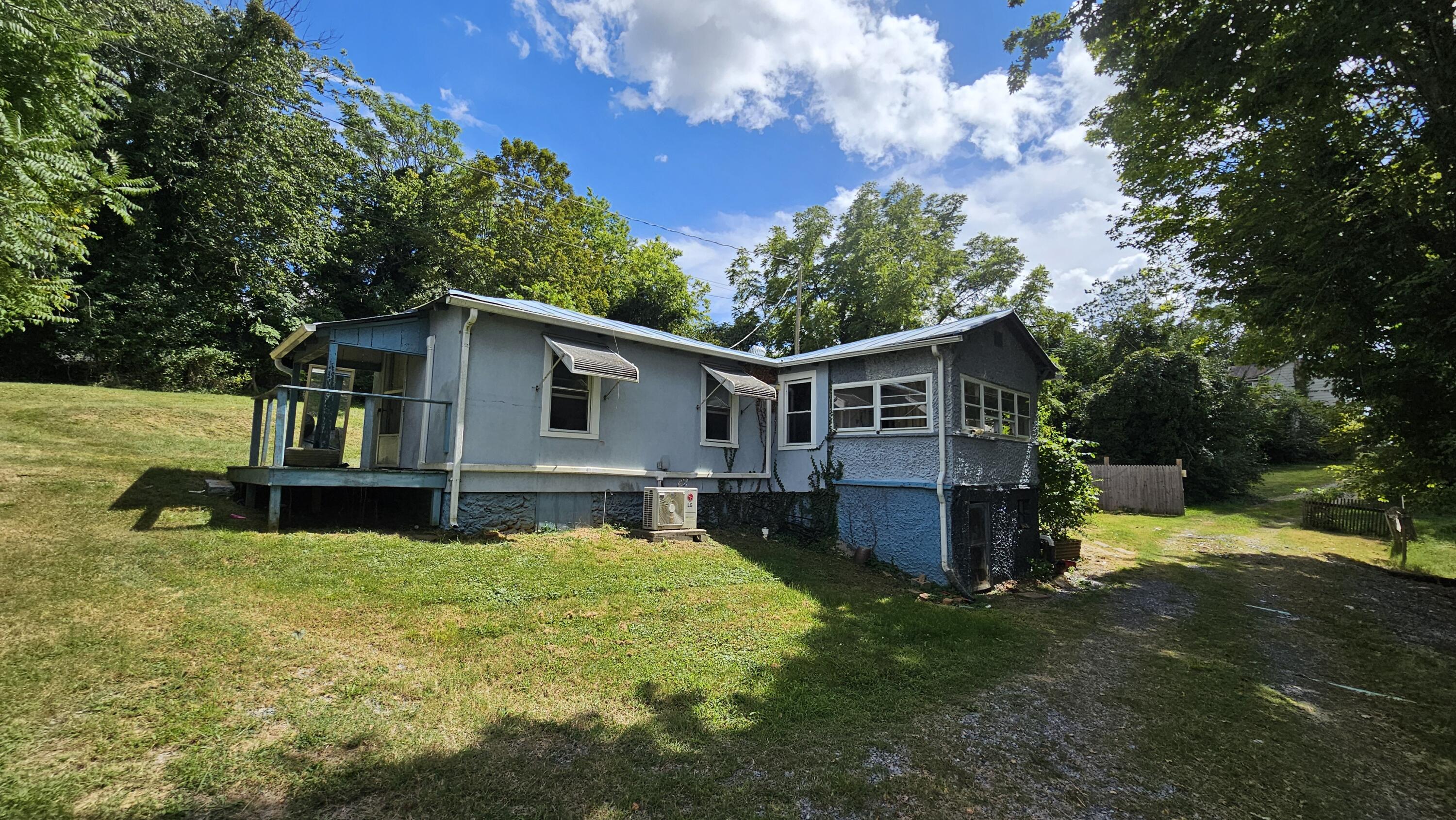 219 Marble Ln