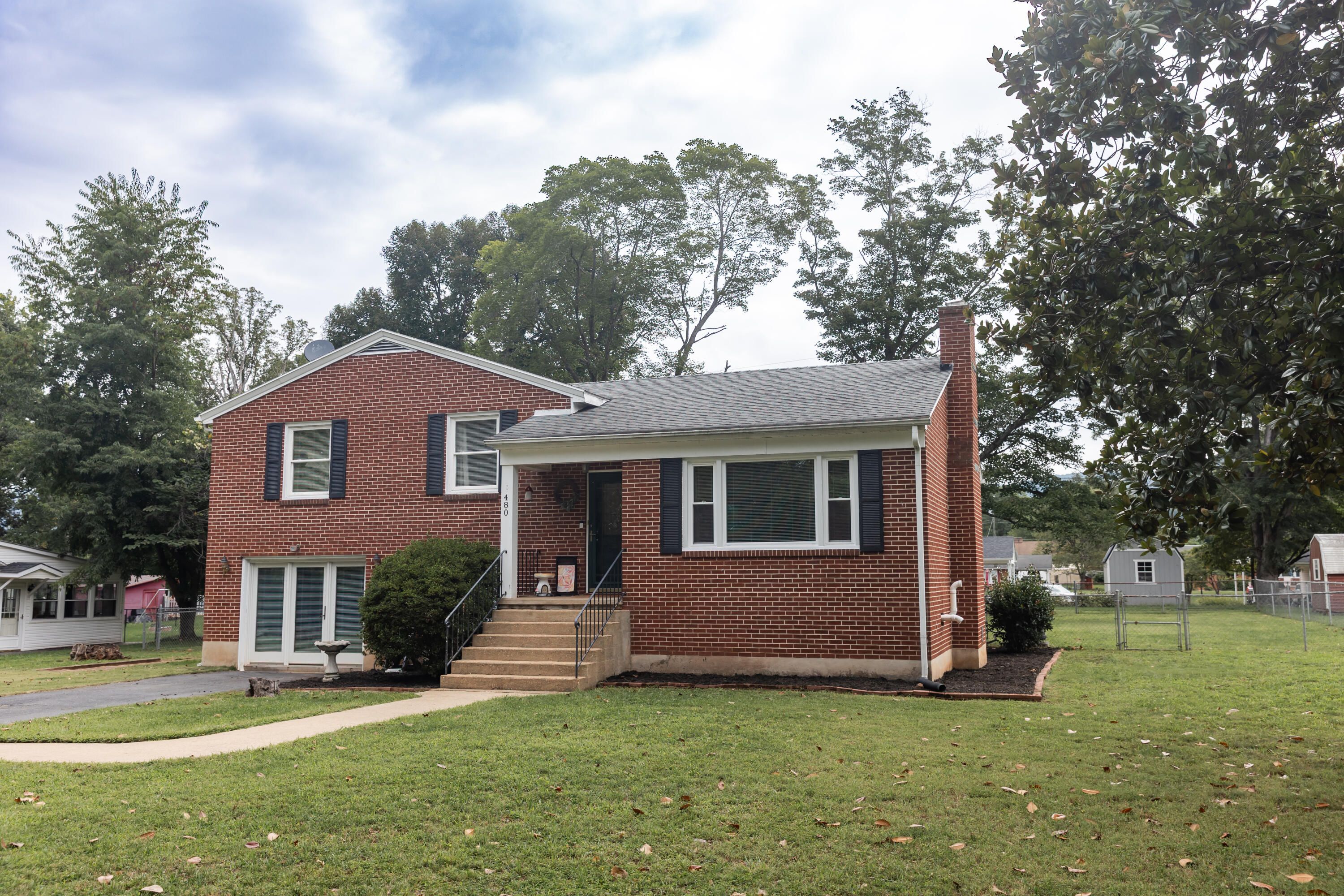 480 HEMLOCK Ave