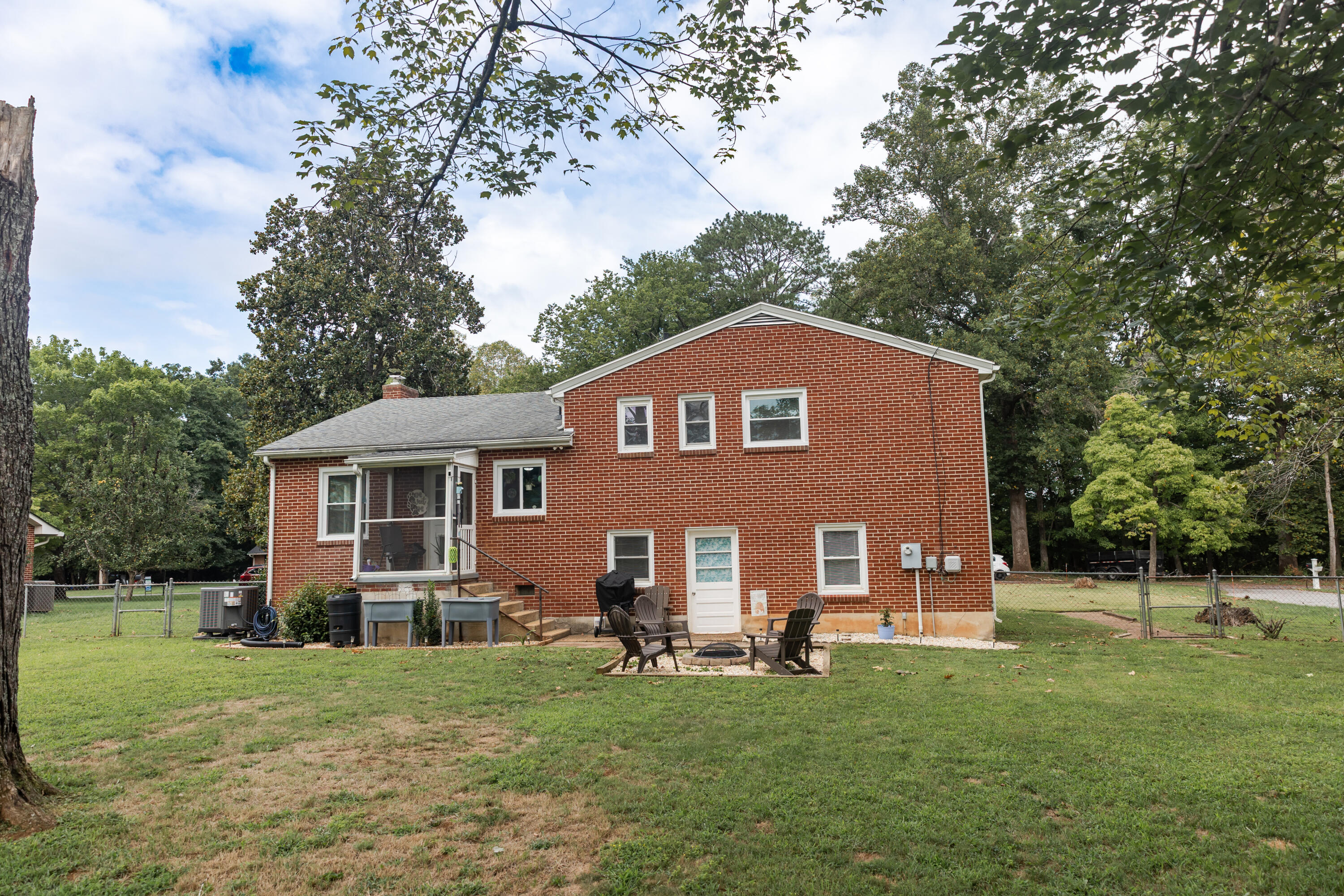 480 HEMLOCK Ave