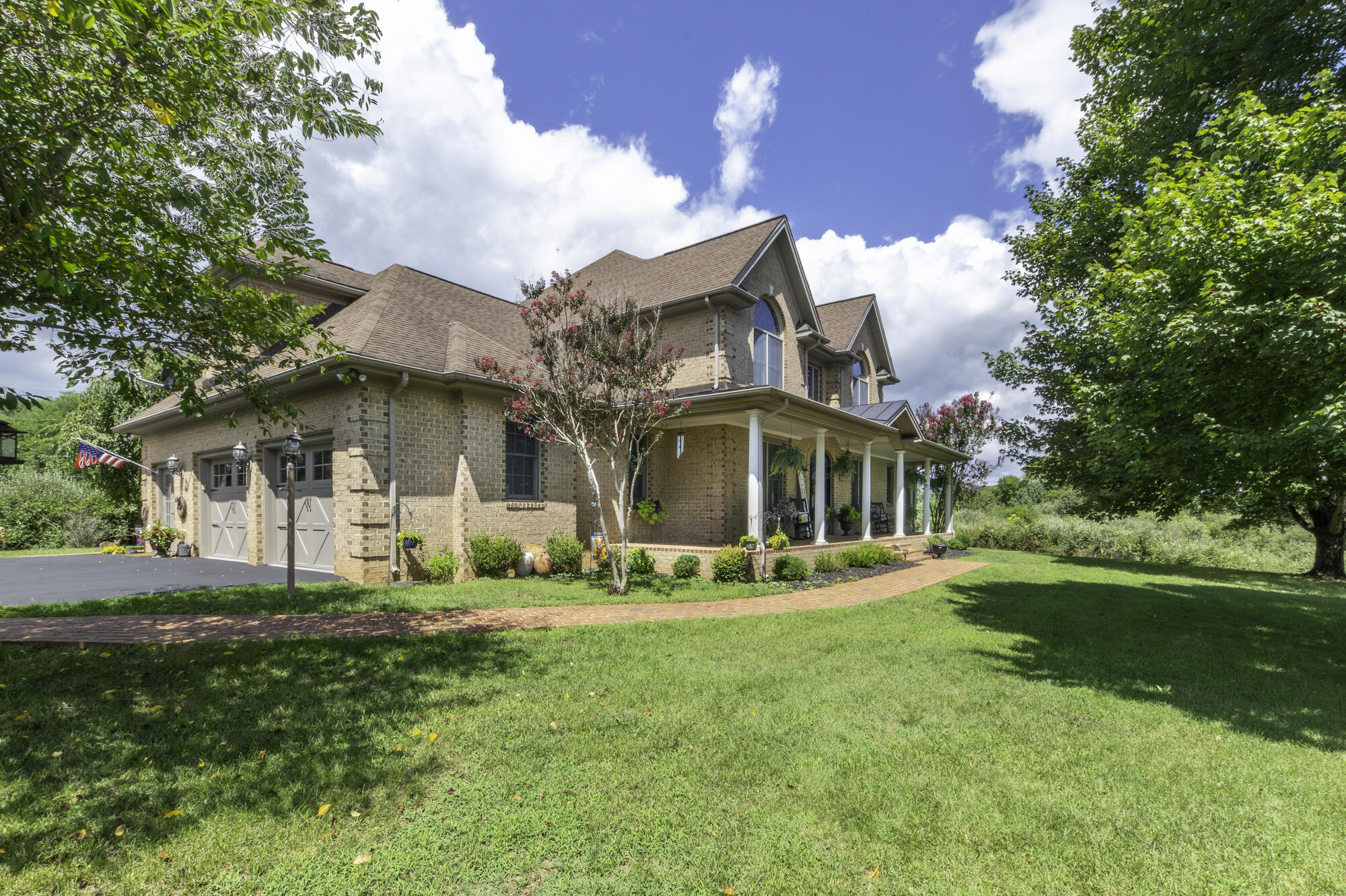 802 Borden Rd