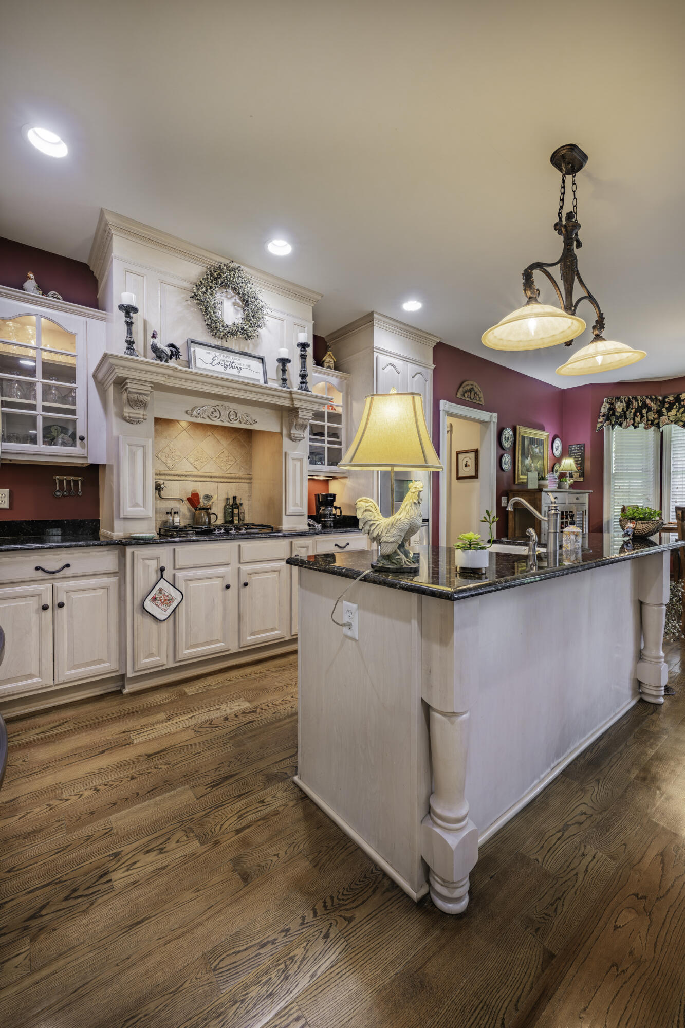 802 Borden Rd