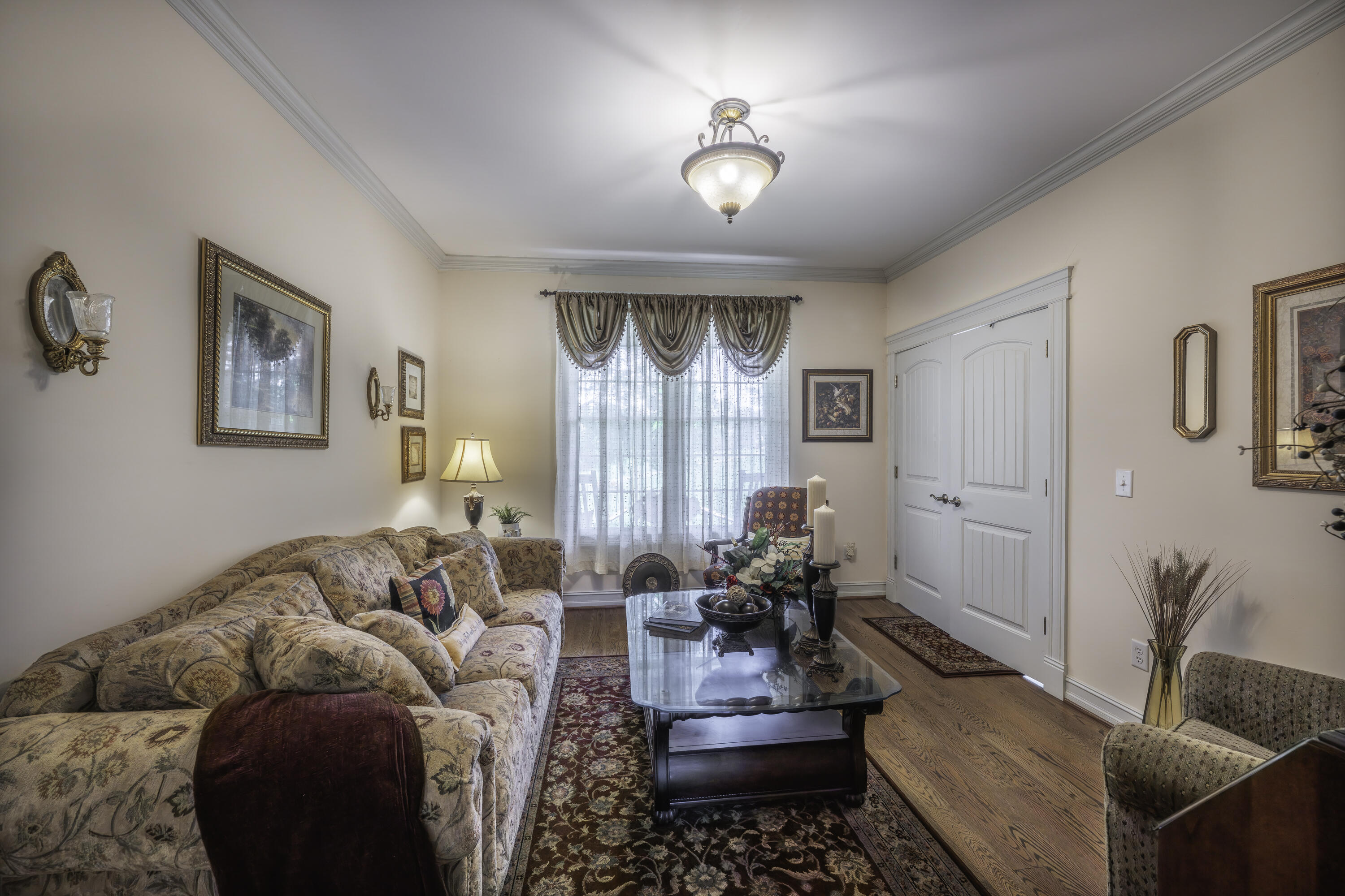 802 Borden Rd