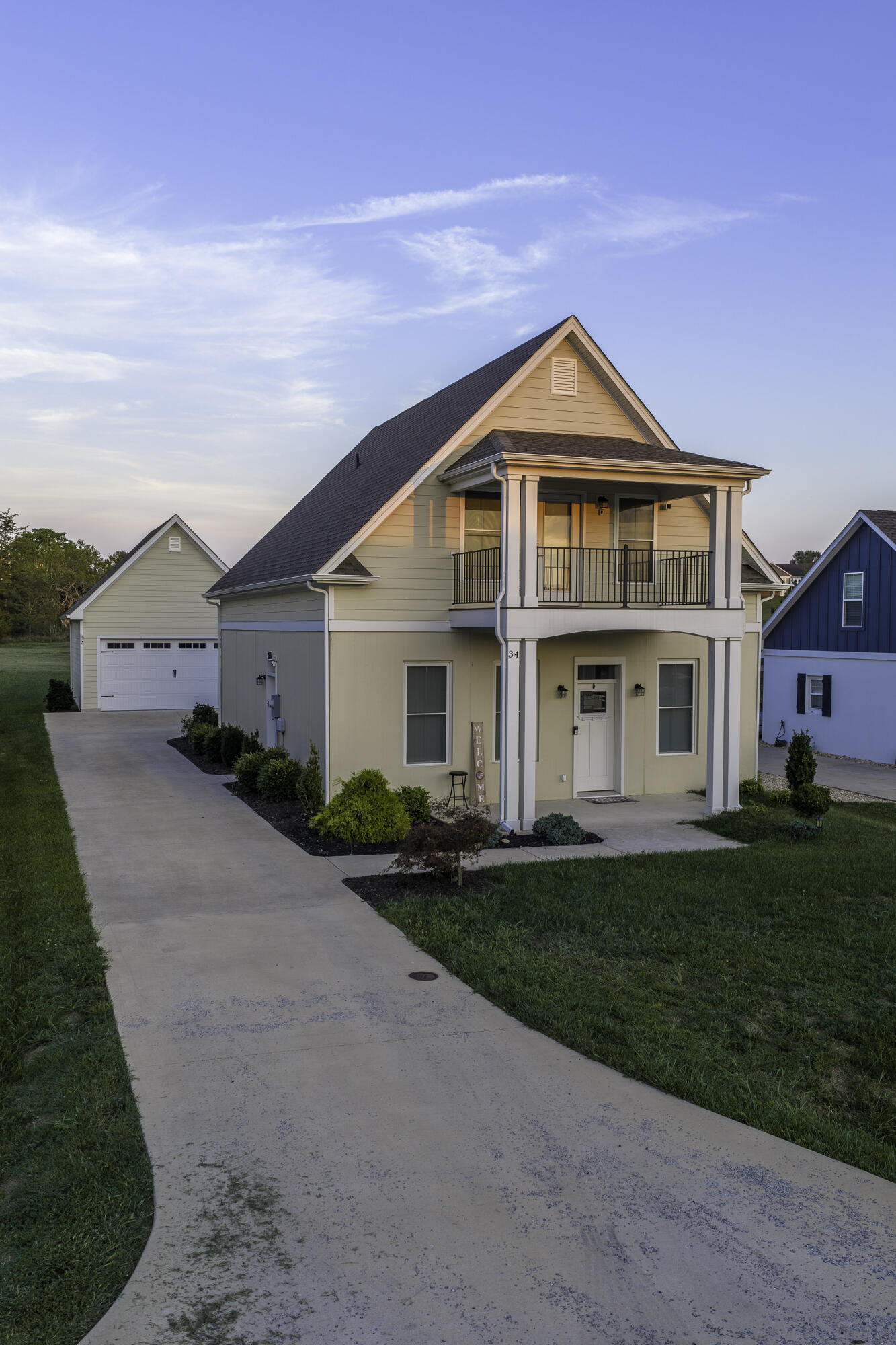 34 Florence Sarah Ln