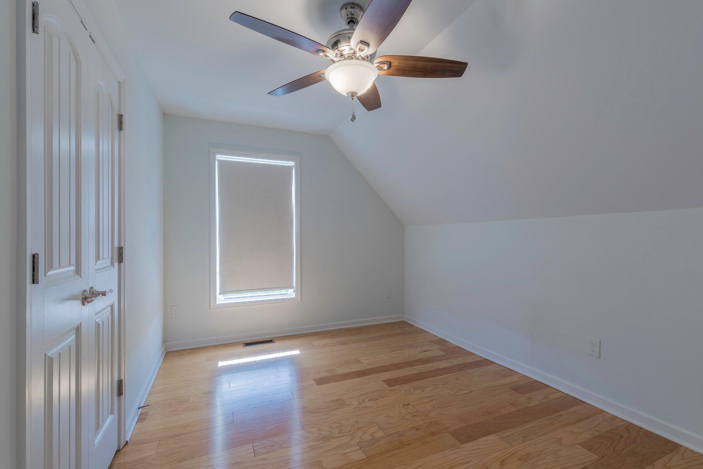 34 Florence Sarah Ln