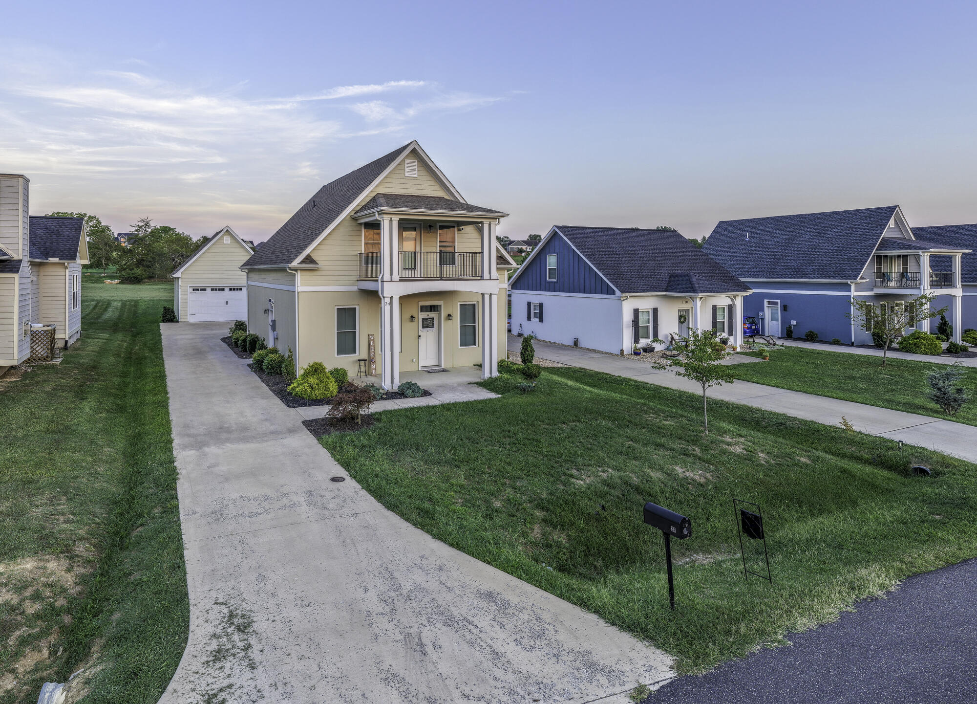 34 Florence Sarah Ln