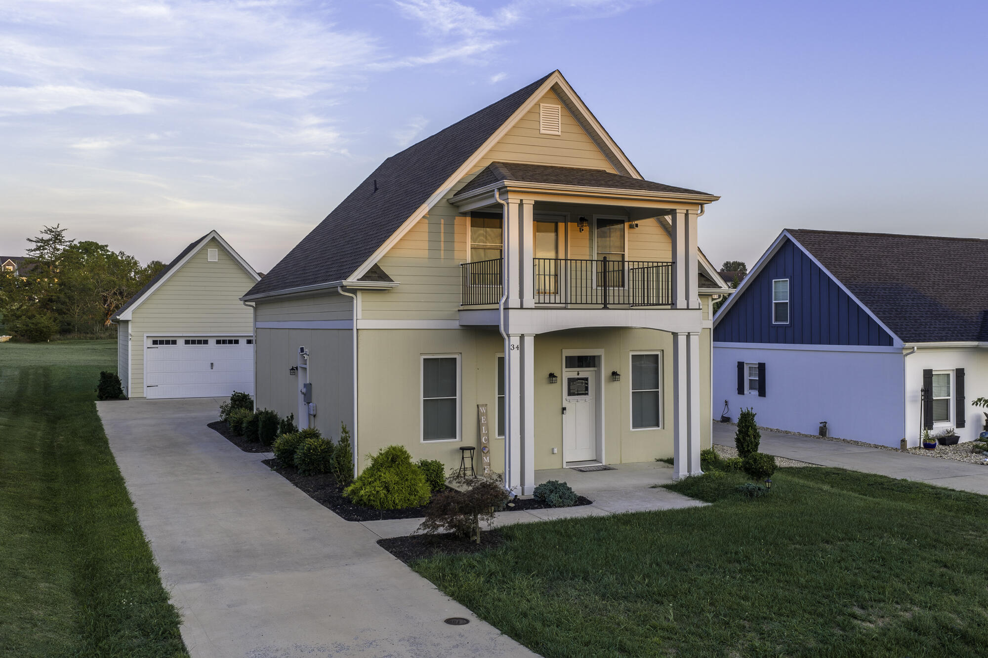 34 Florence Sarah Ln