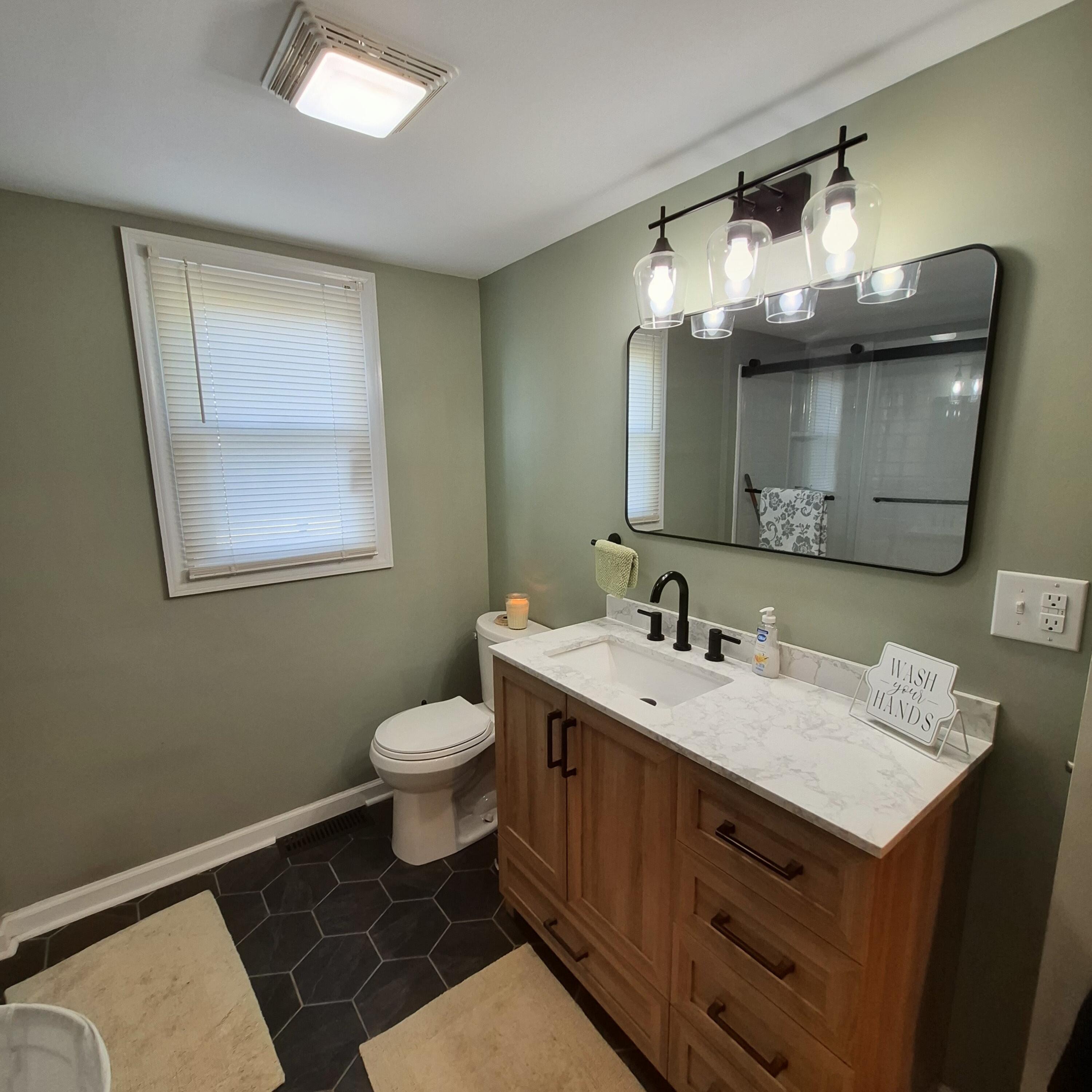531 Oakland Cir