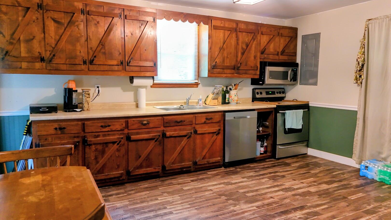 531 Oakland Cir
