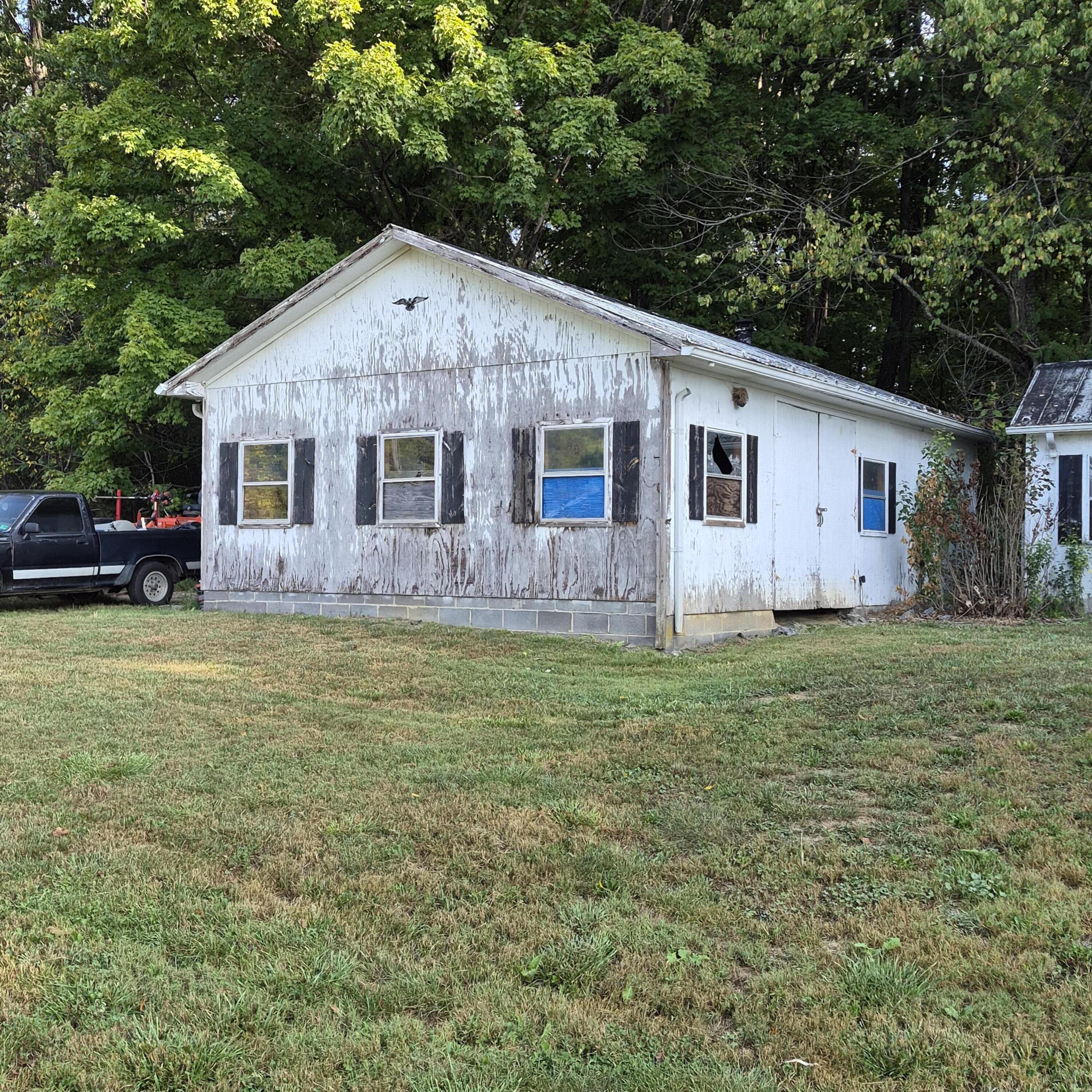 531 Oakland Cir