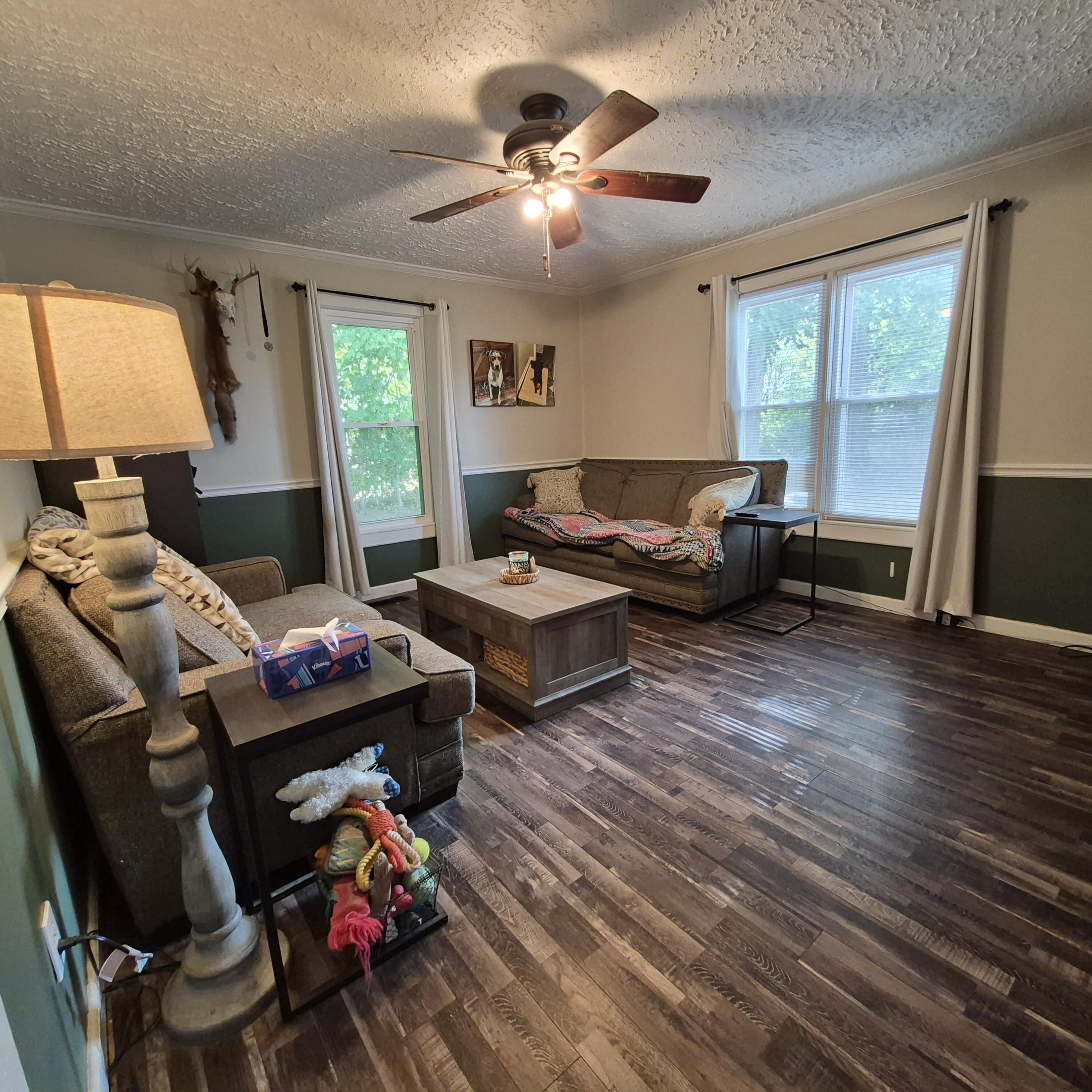 531 Oakland Cir