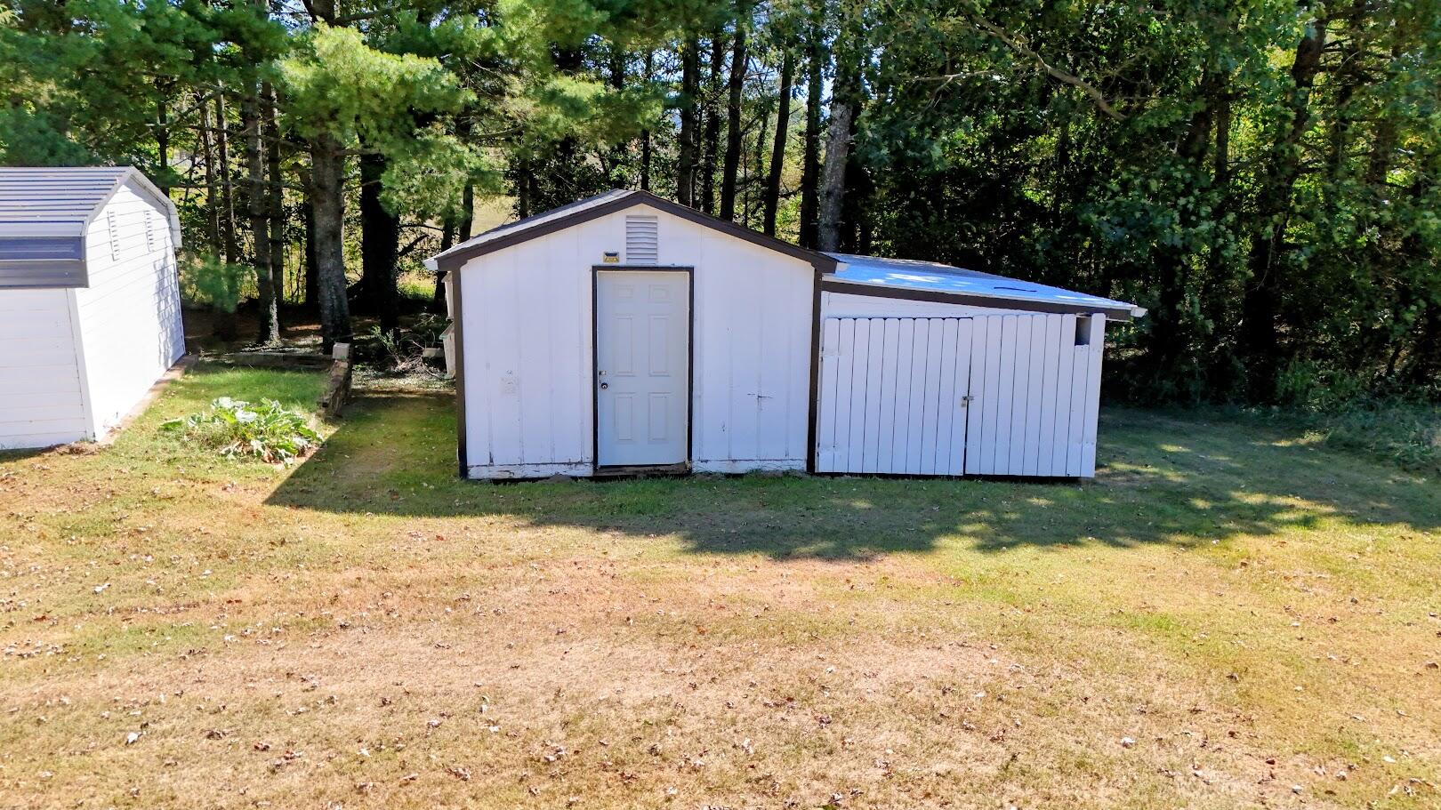 98 ACORN Ln