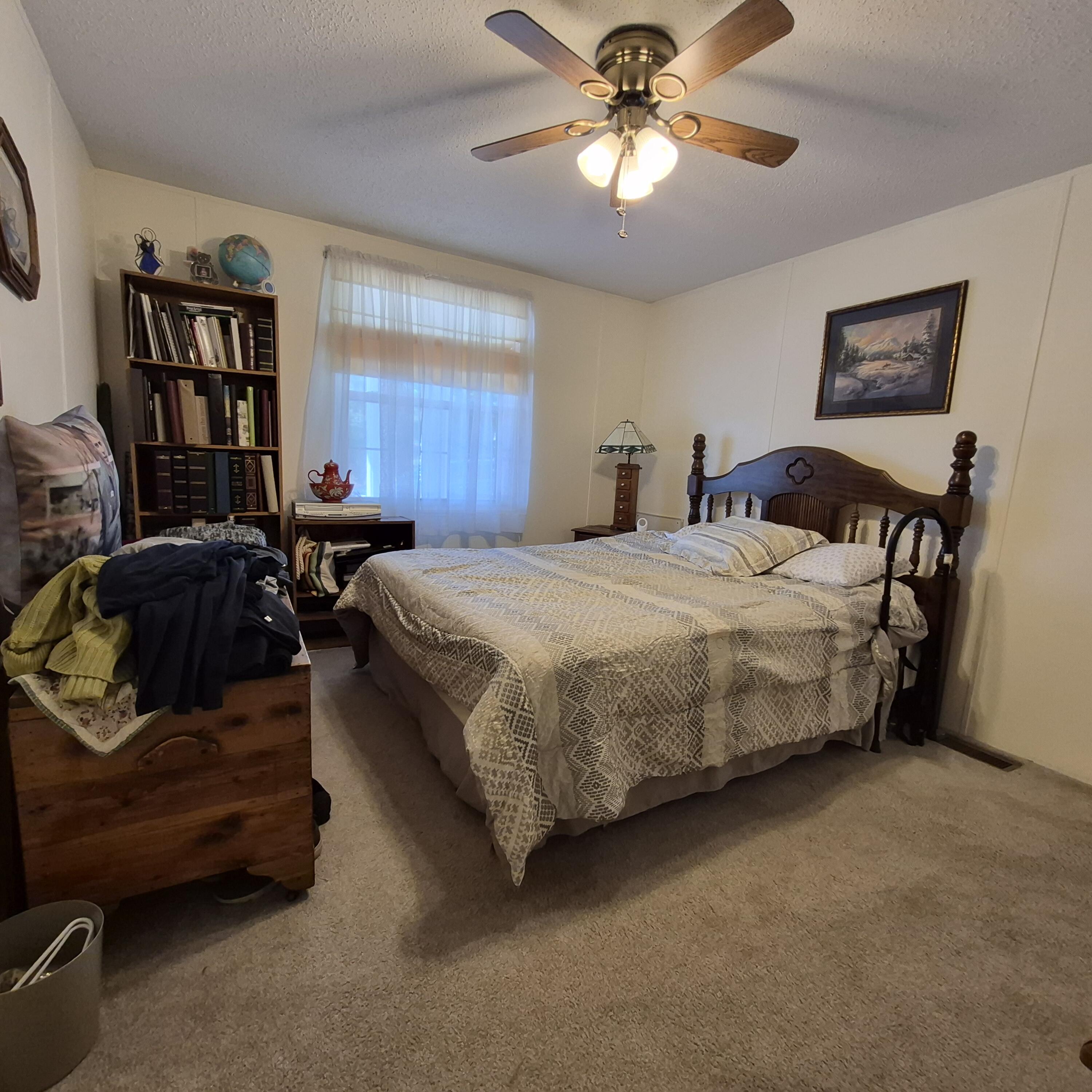 98 ACORN Ln
