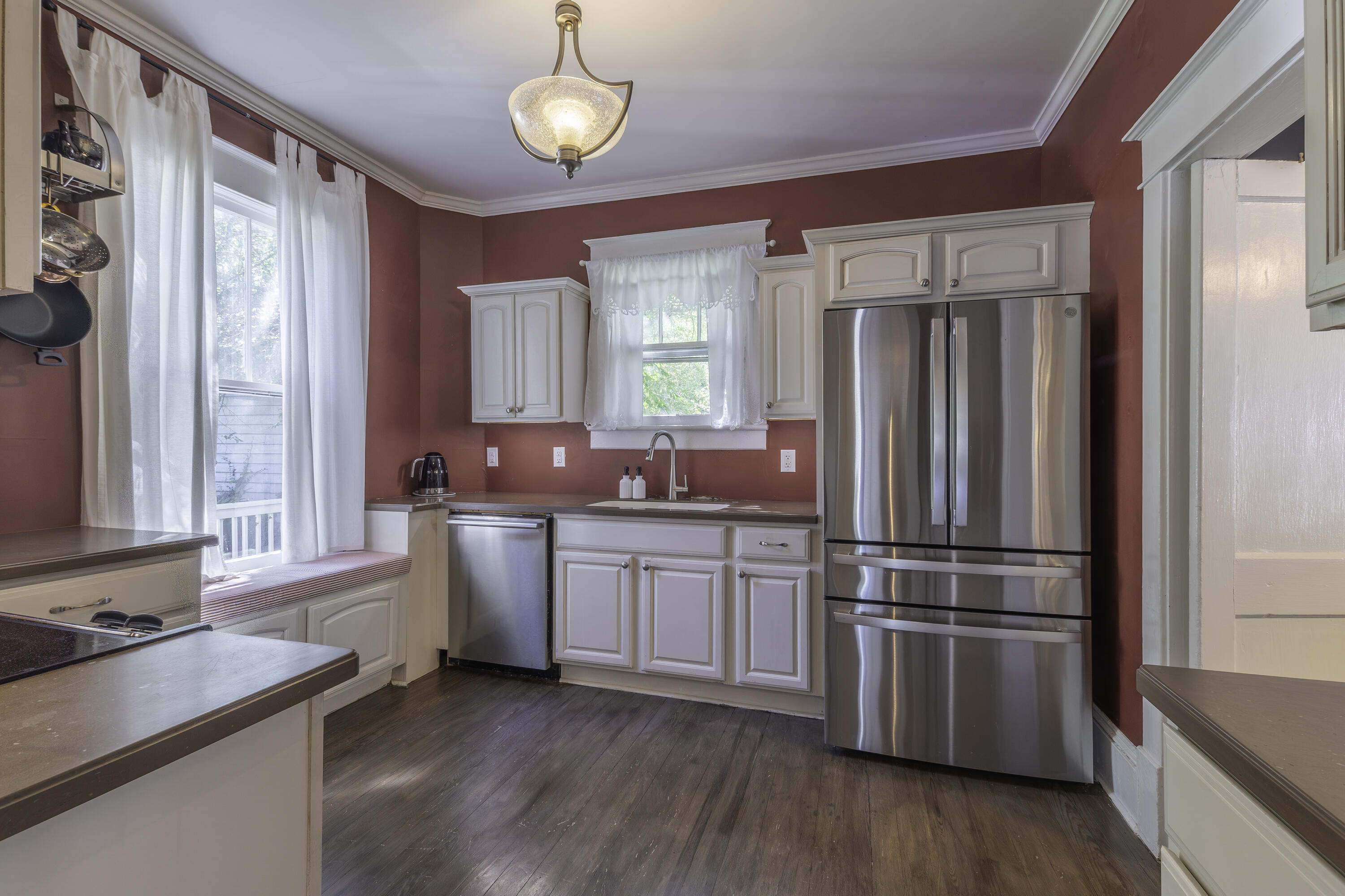 15 WESTSIDE Ct