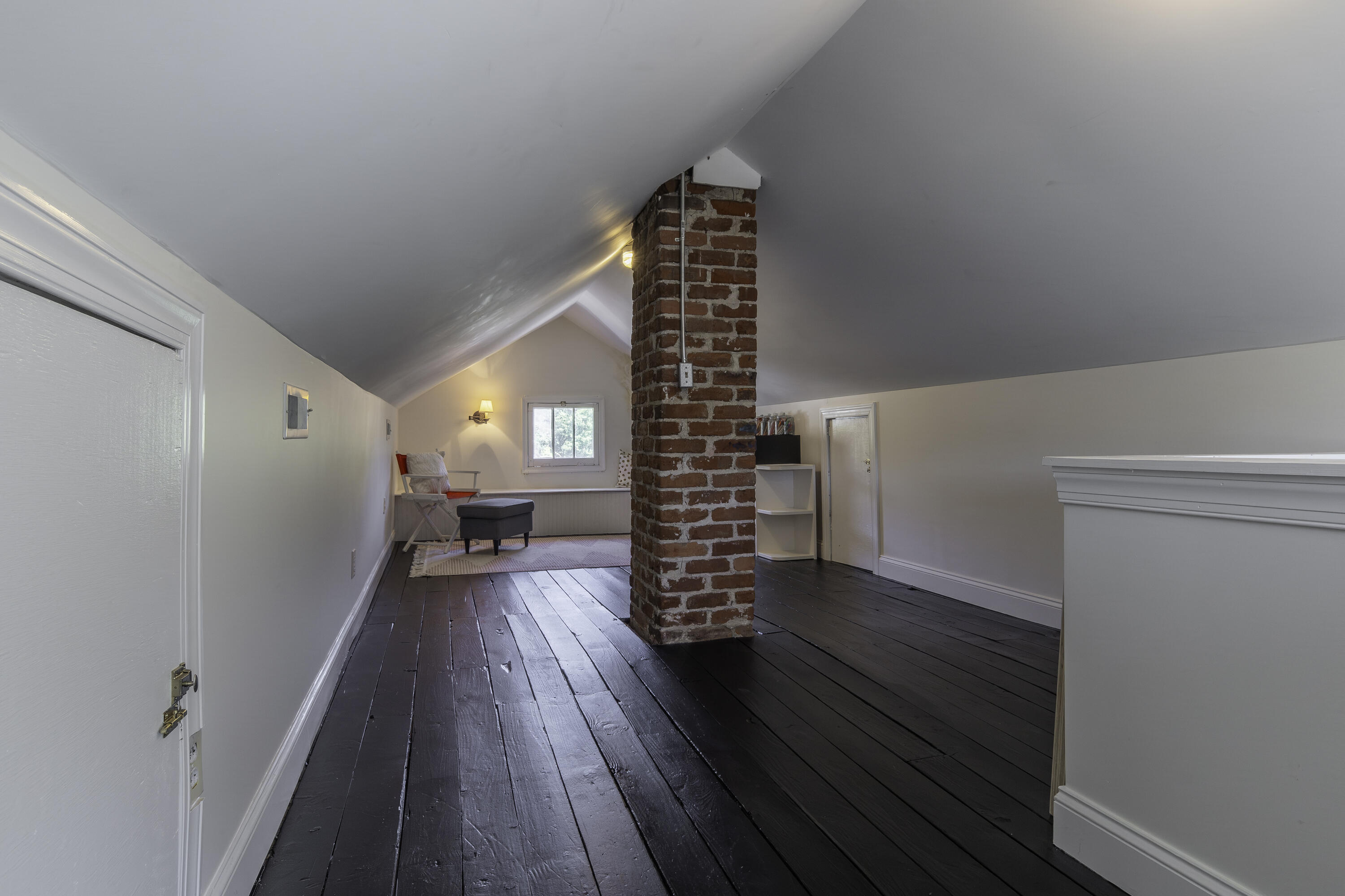 15 WESTSIDE Ct