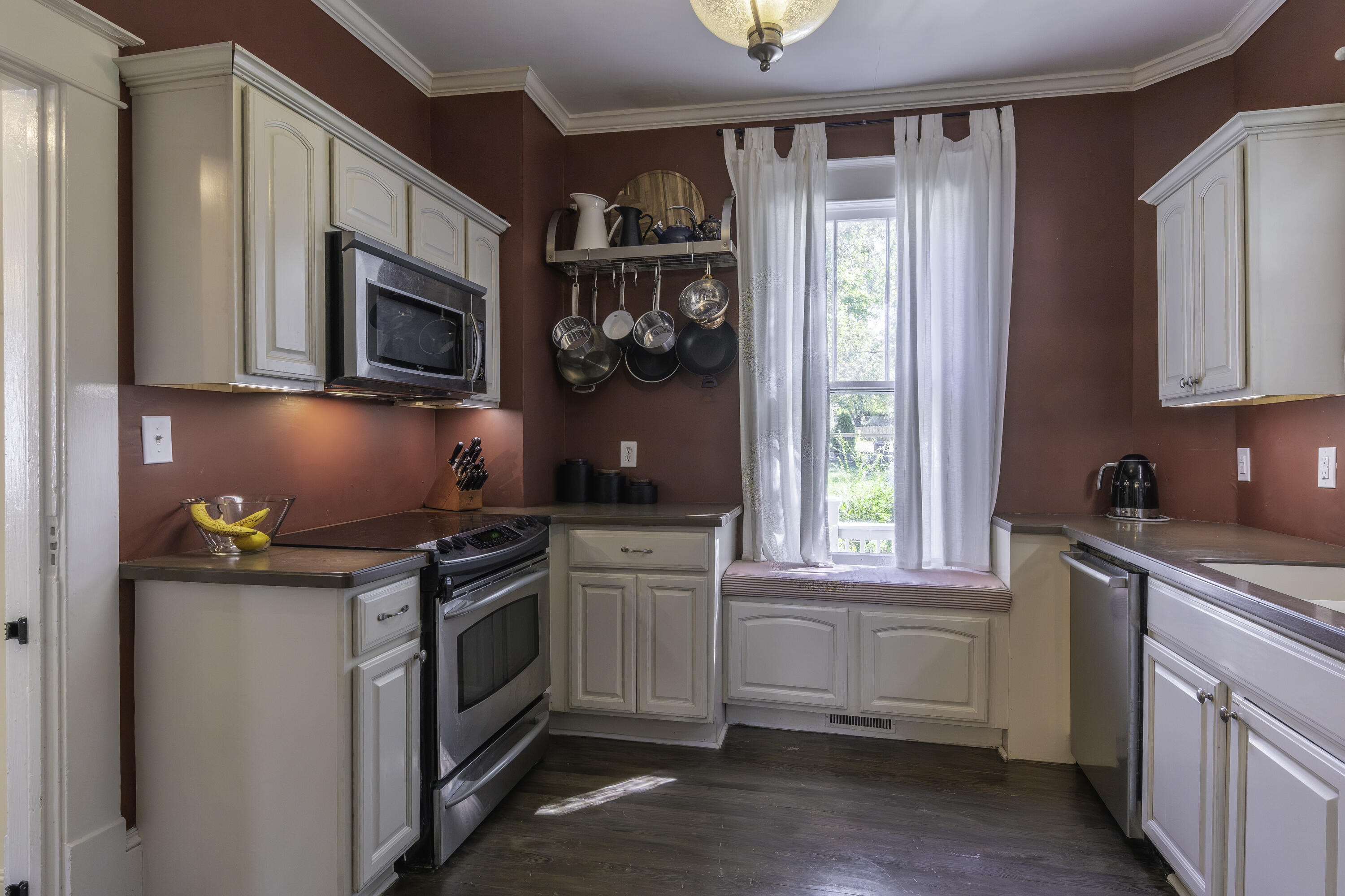 15 WESTSIDE Ct