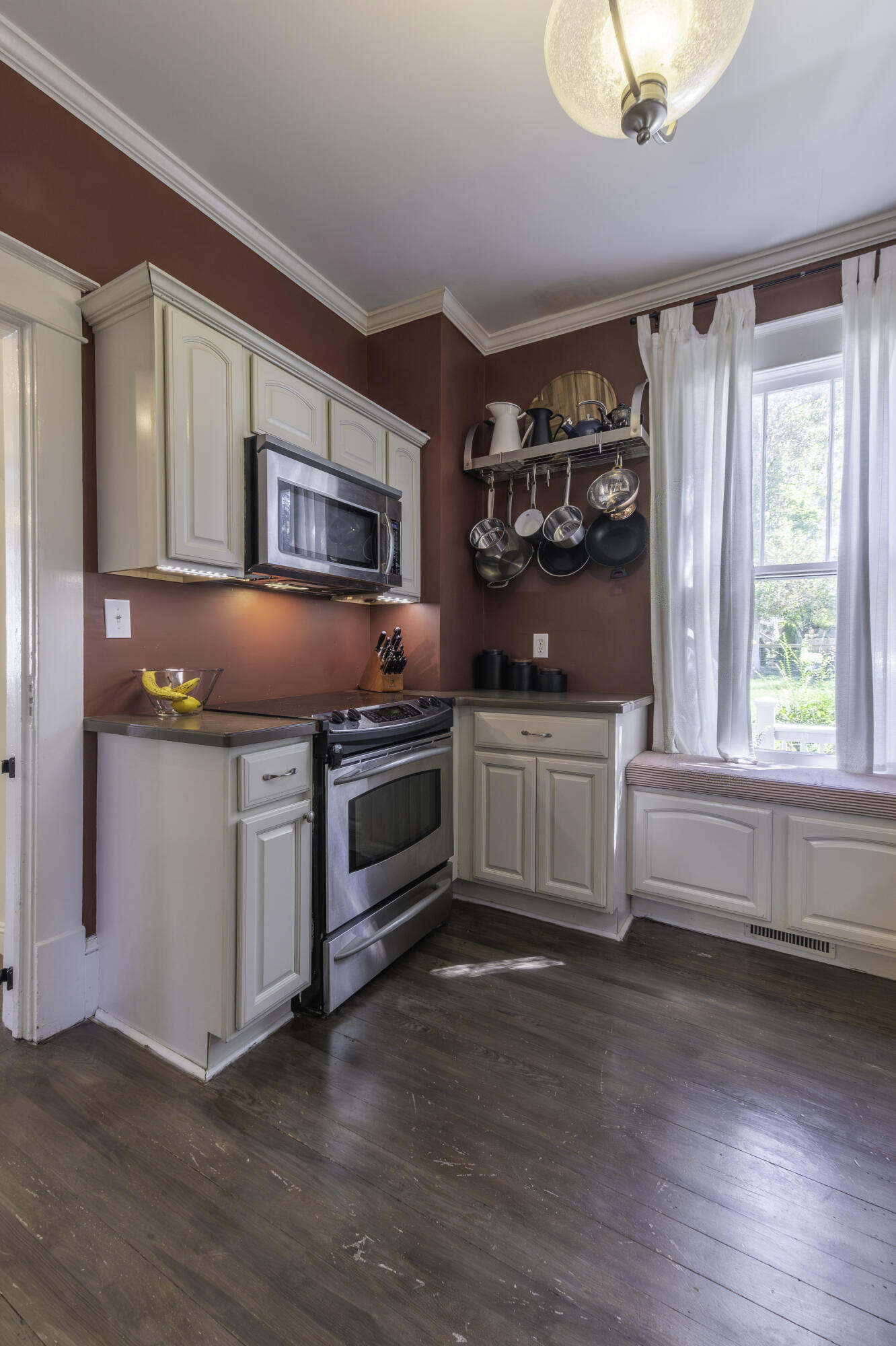 15 WESTSIDE Ct