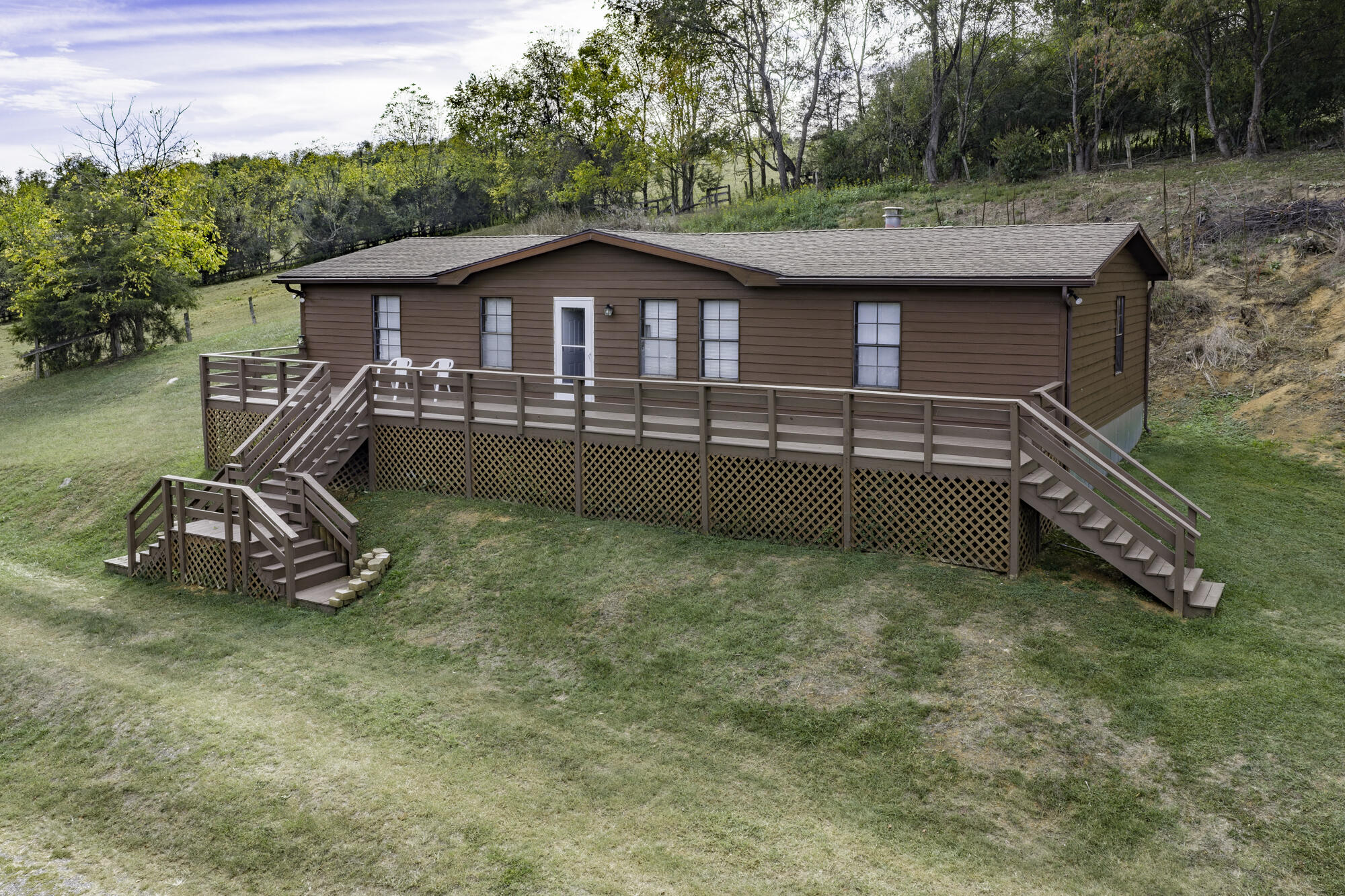 390 Blue Hills Ln