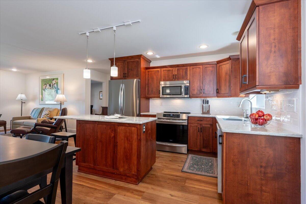 247 New Cameron Dr
