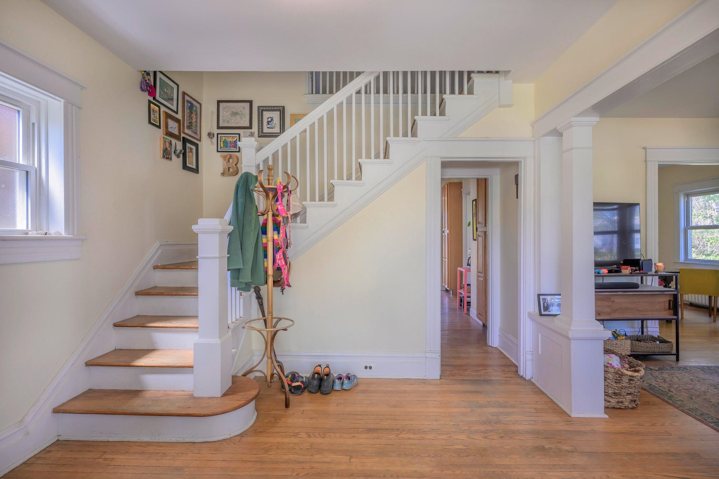521 S MAIN ST