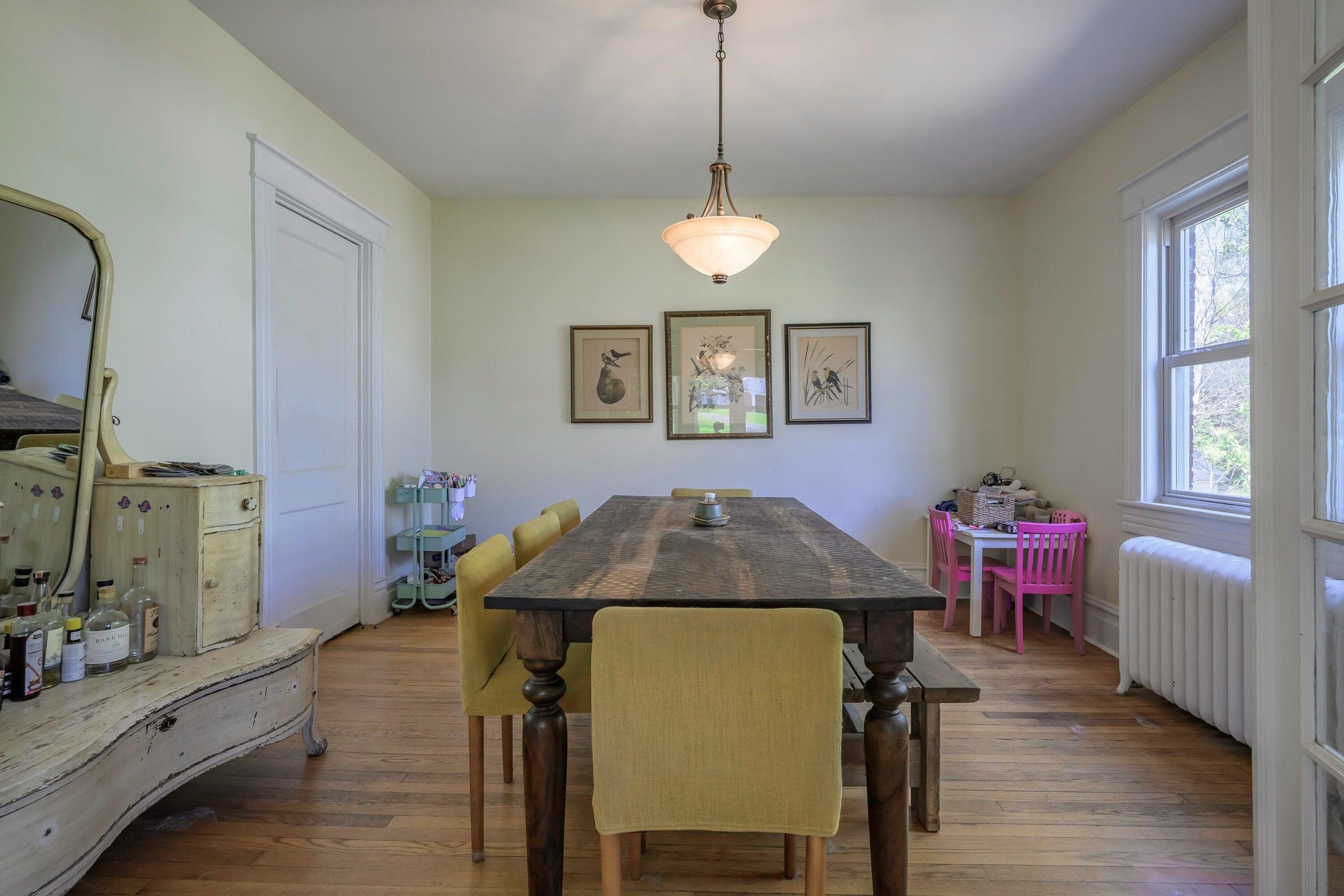 521 S MAIN ST