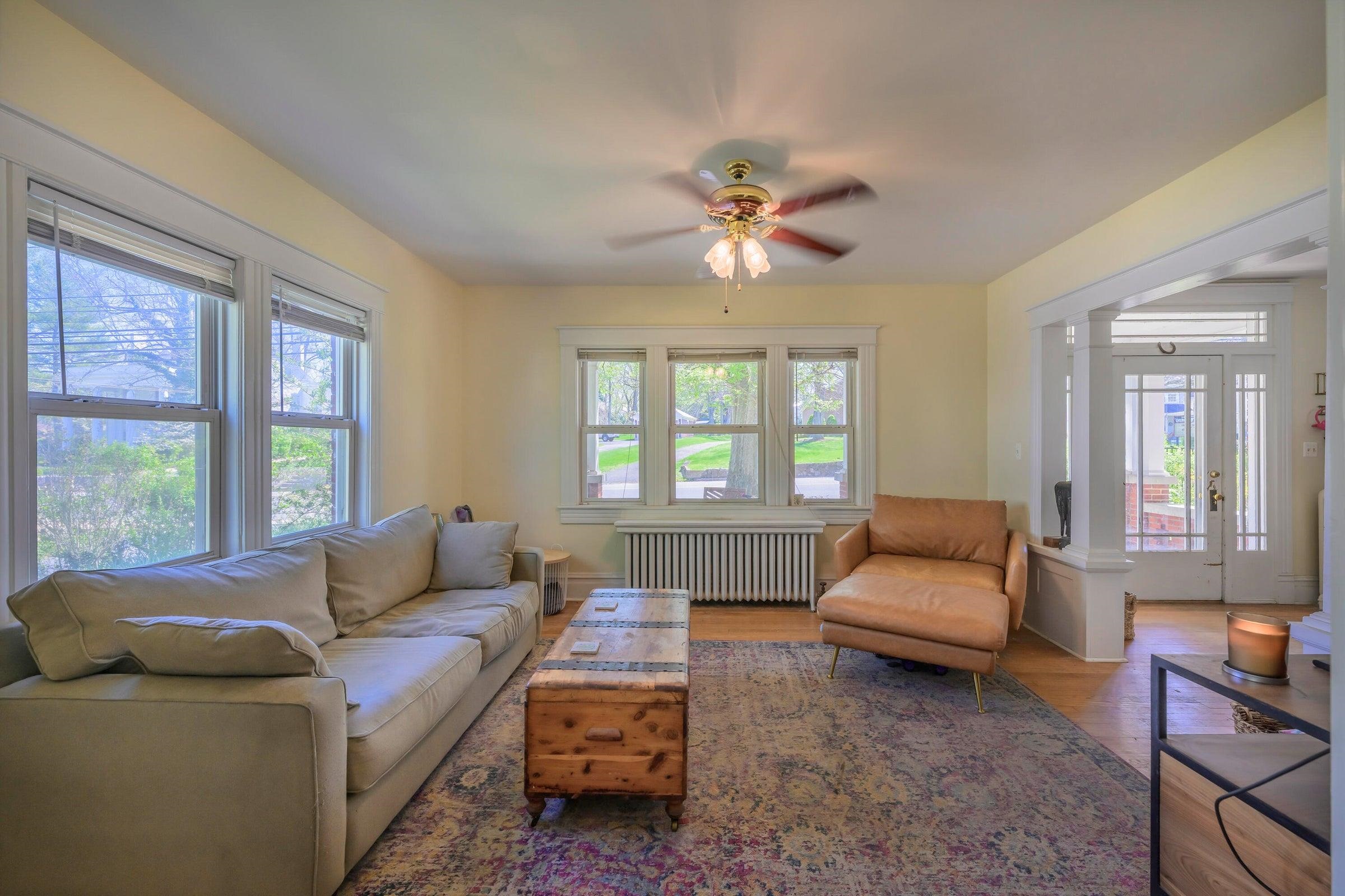 521 S MAIN ST