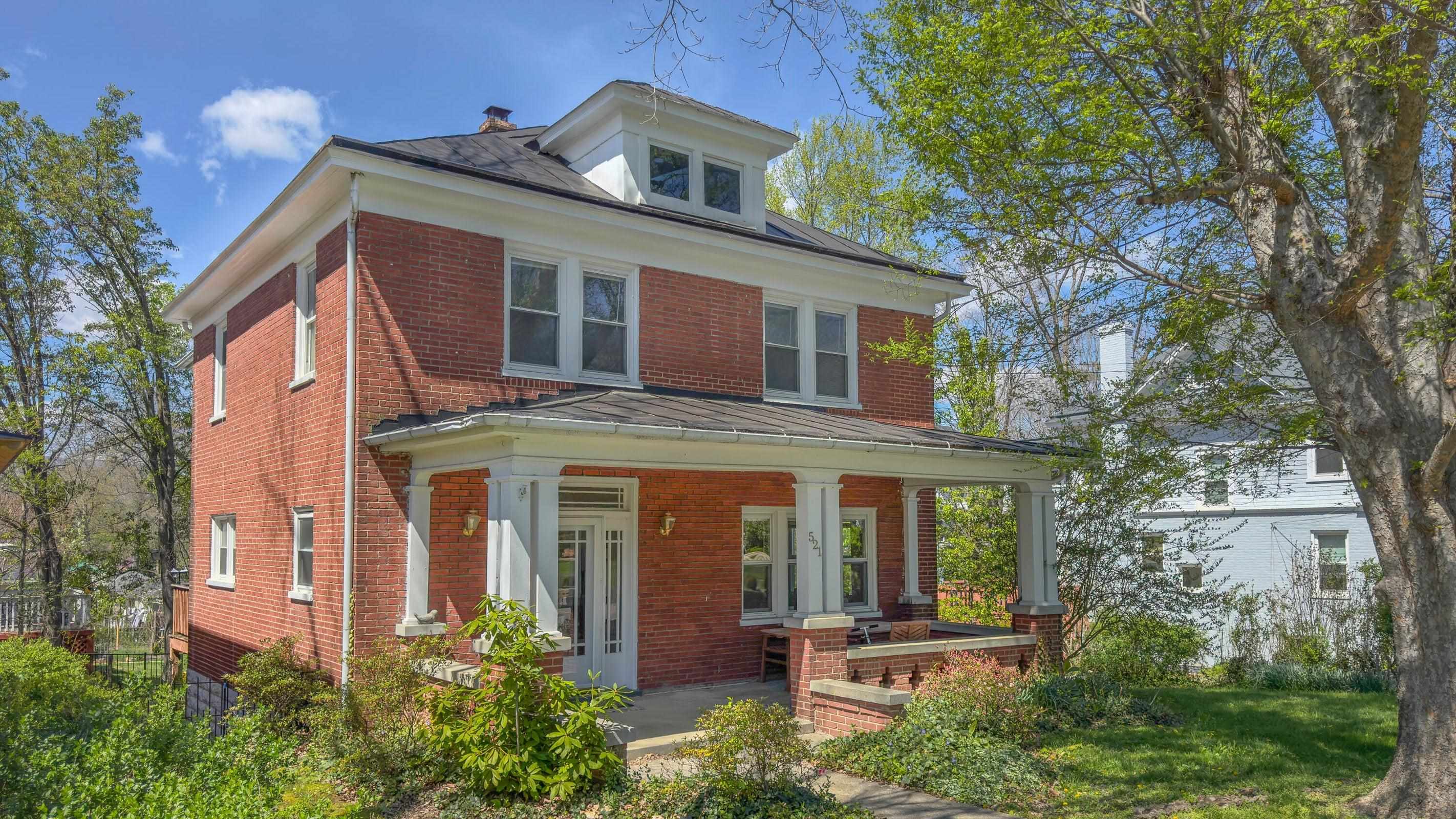521 S MAIN ST