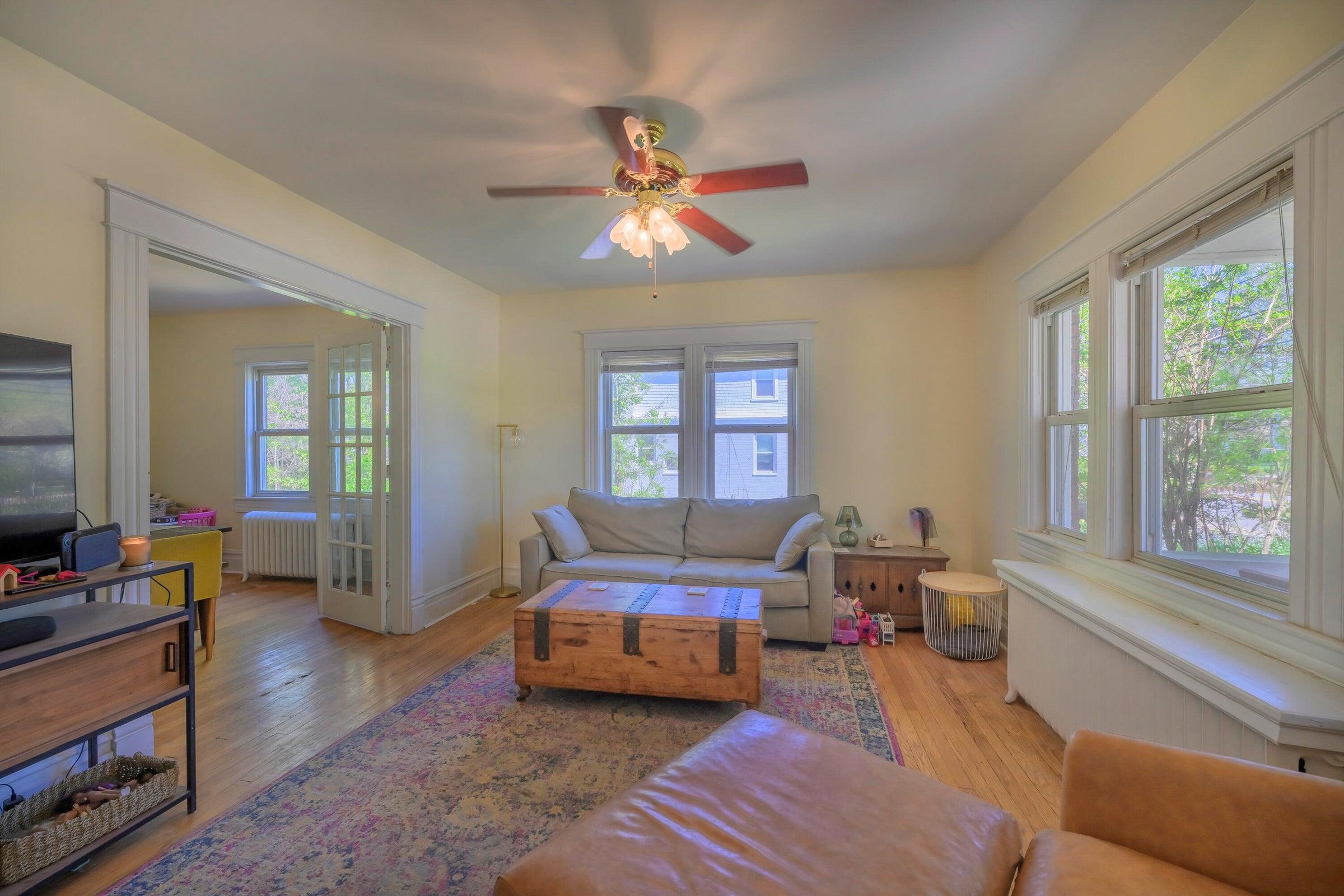 521 S MAIN ST