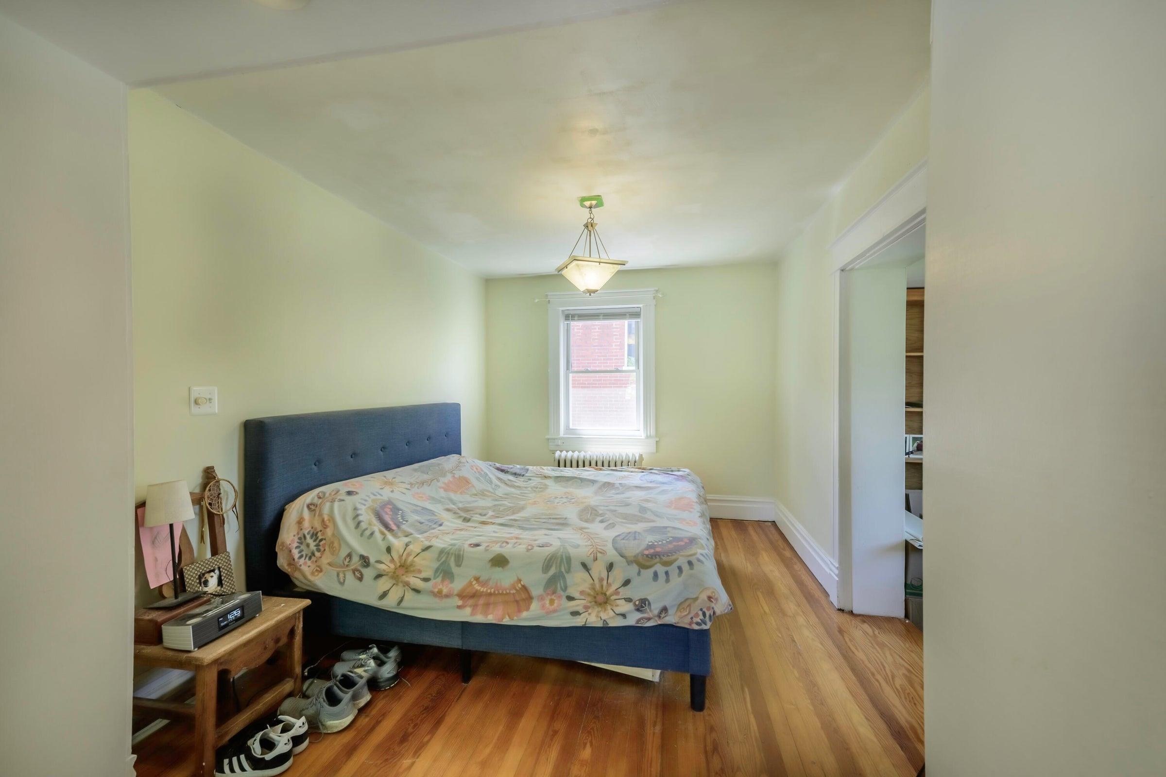 521 S MAIN ST
