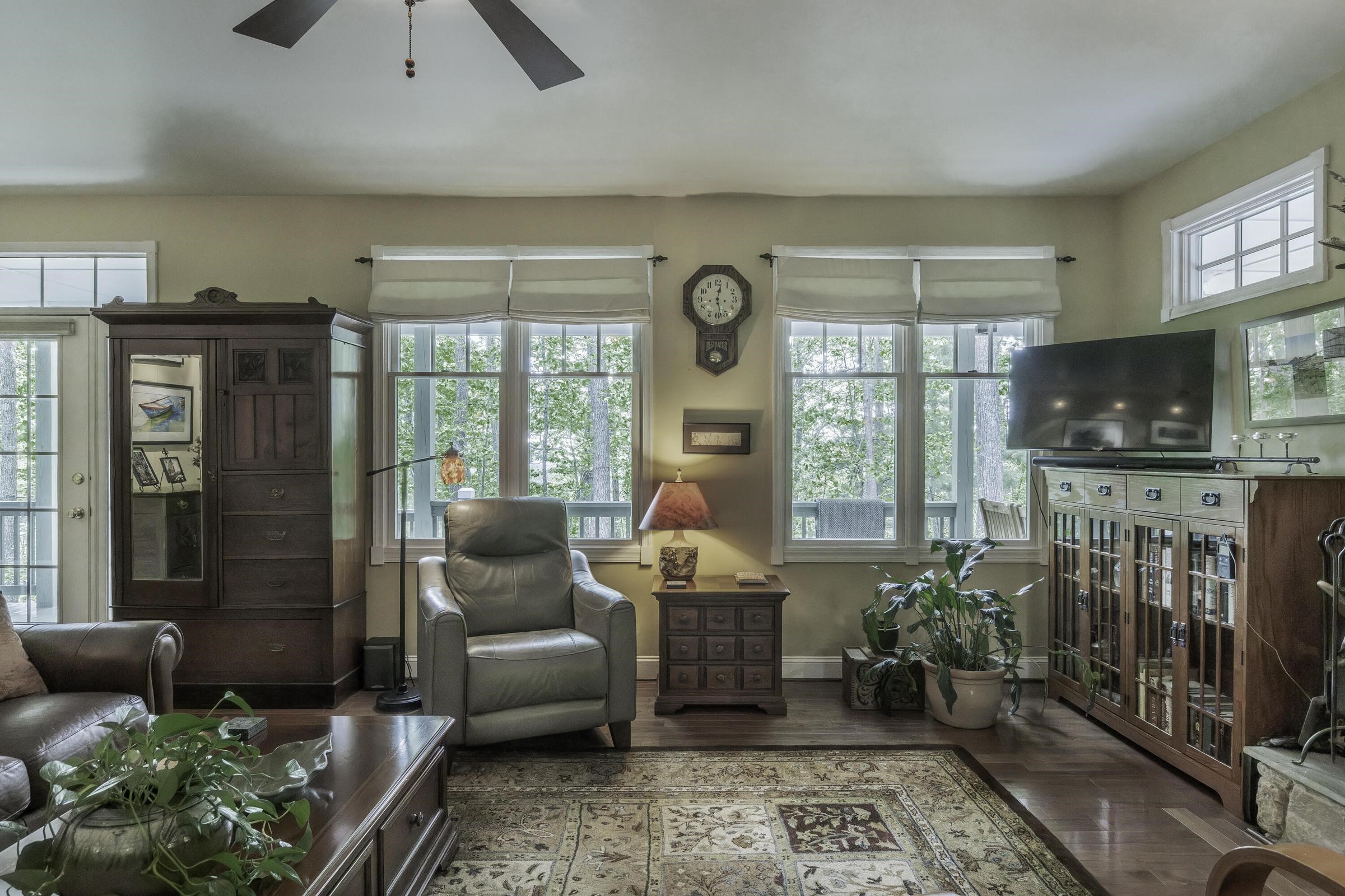 151 STONEYBROOK RD