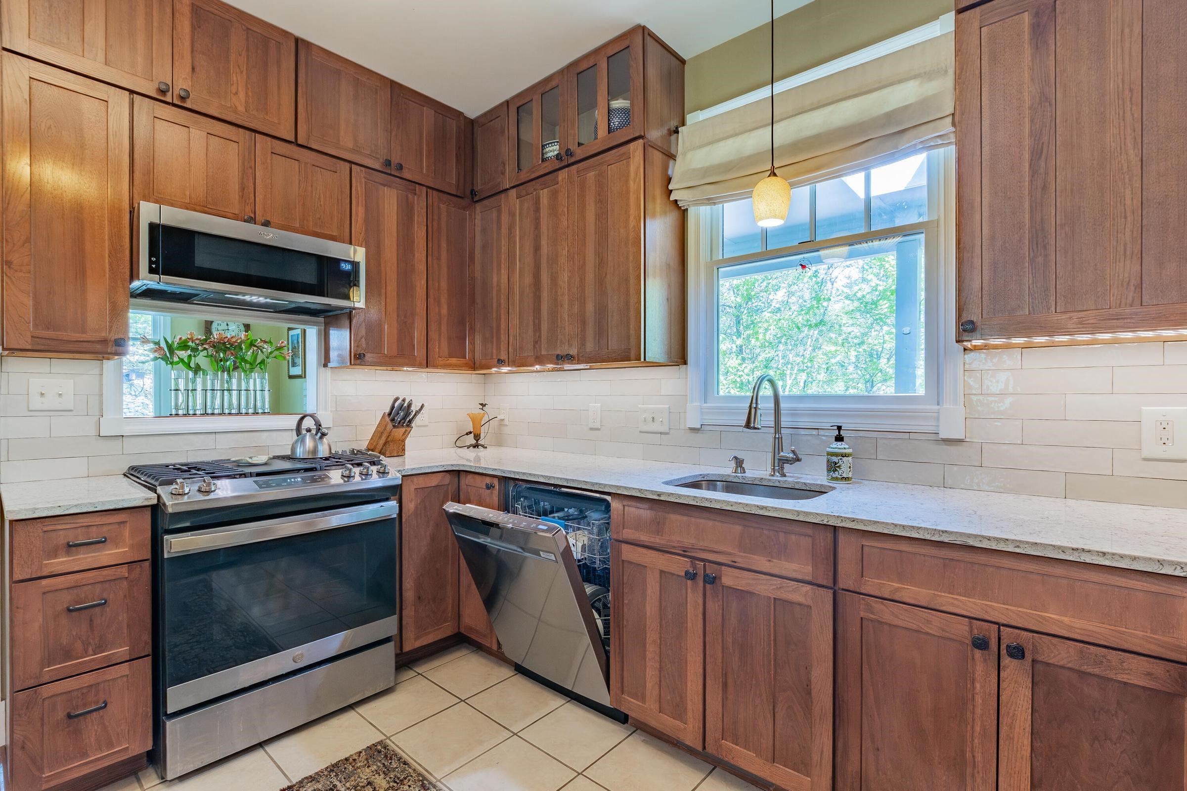151 STONEYBROOK RD