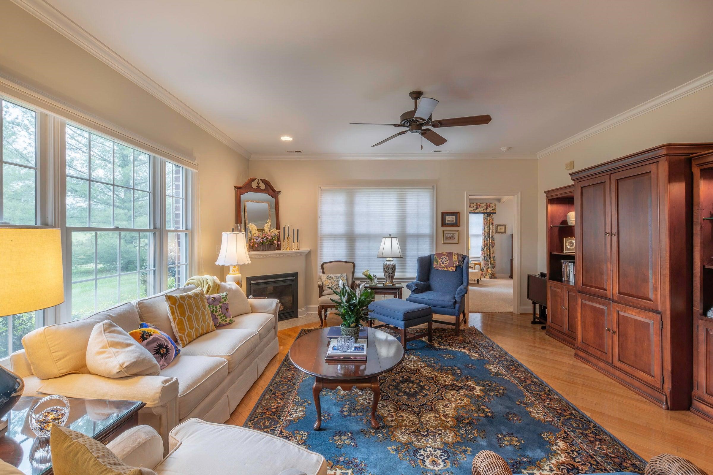 22 HAVEN OAK CT