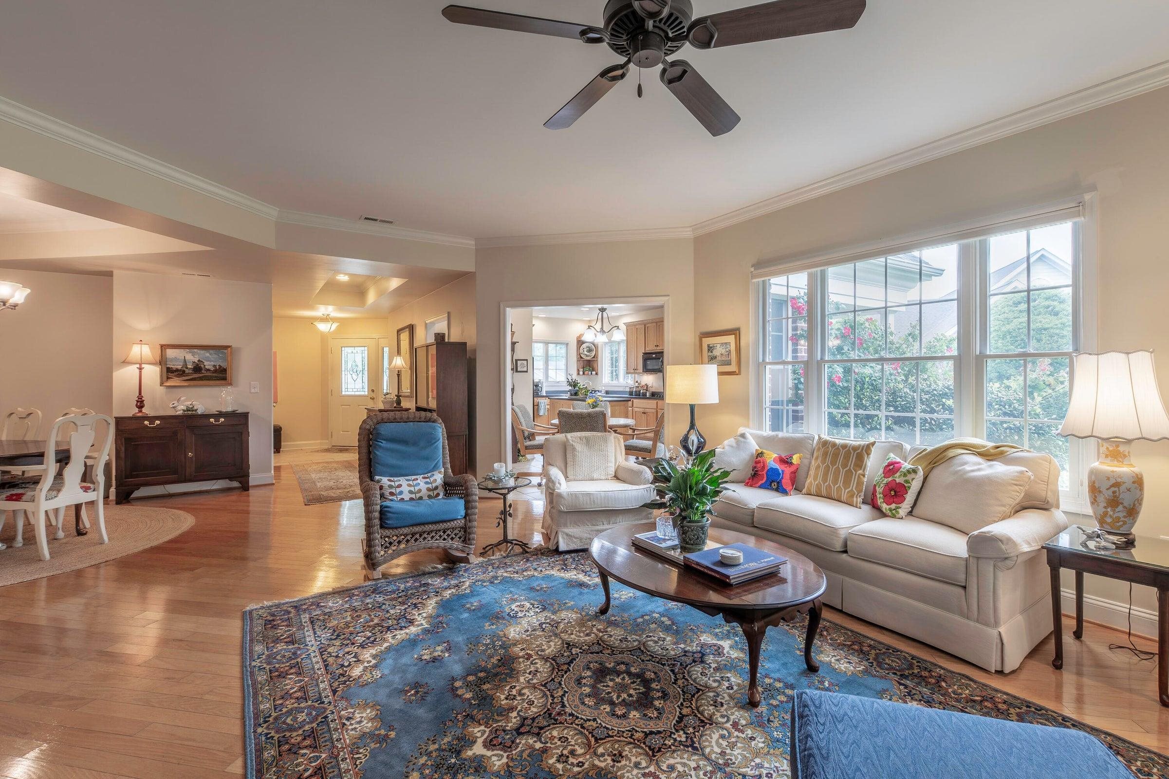 22 HAVEN OAK CT