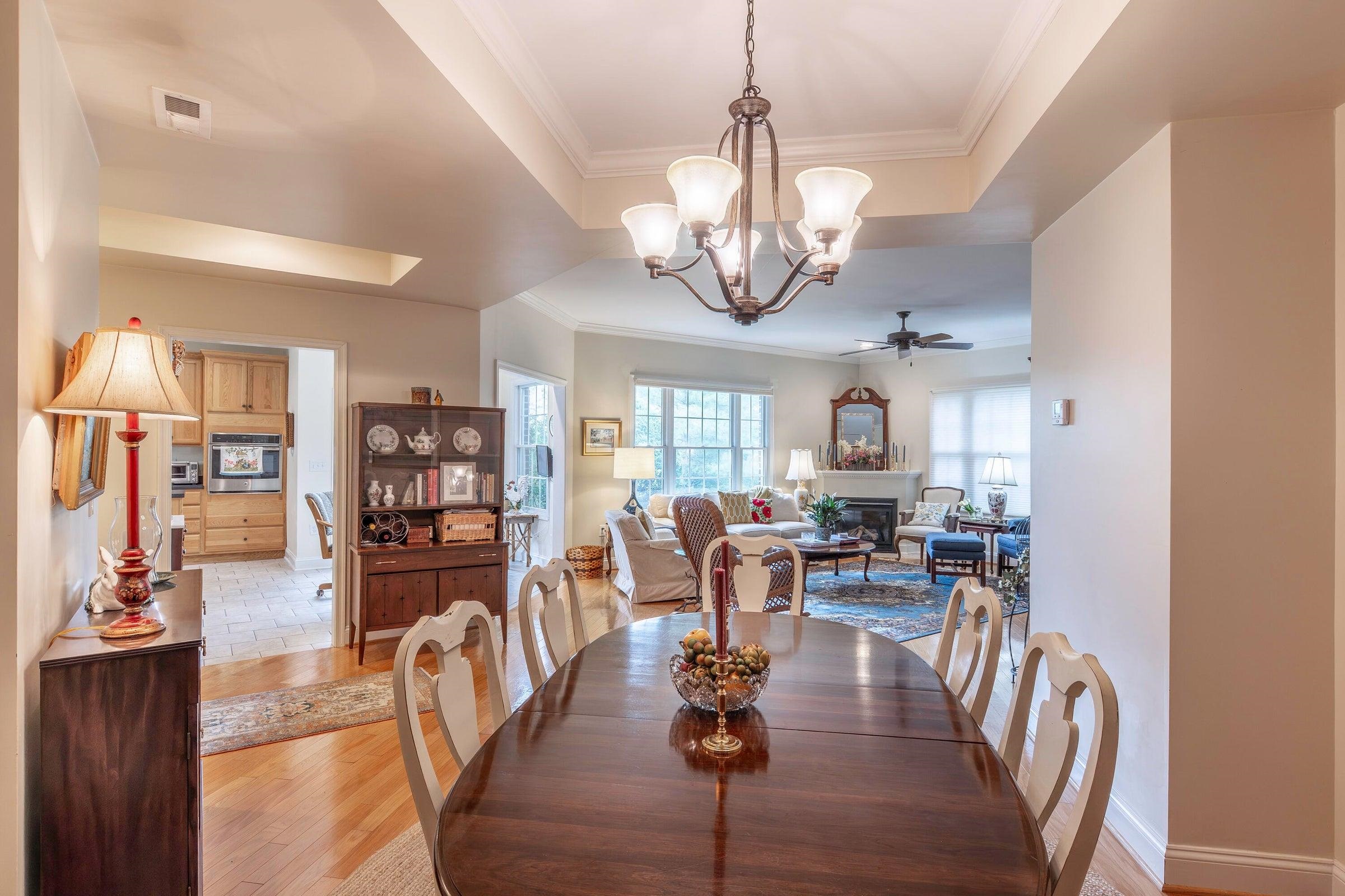 22 HAVEN OAK CT