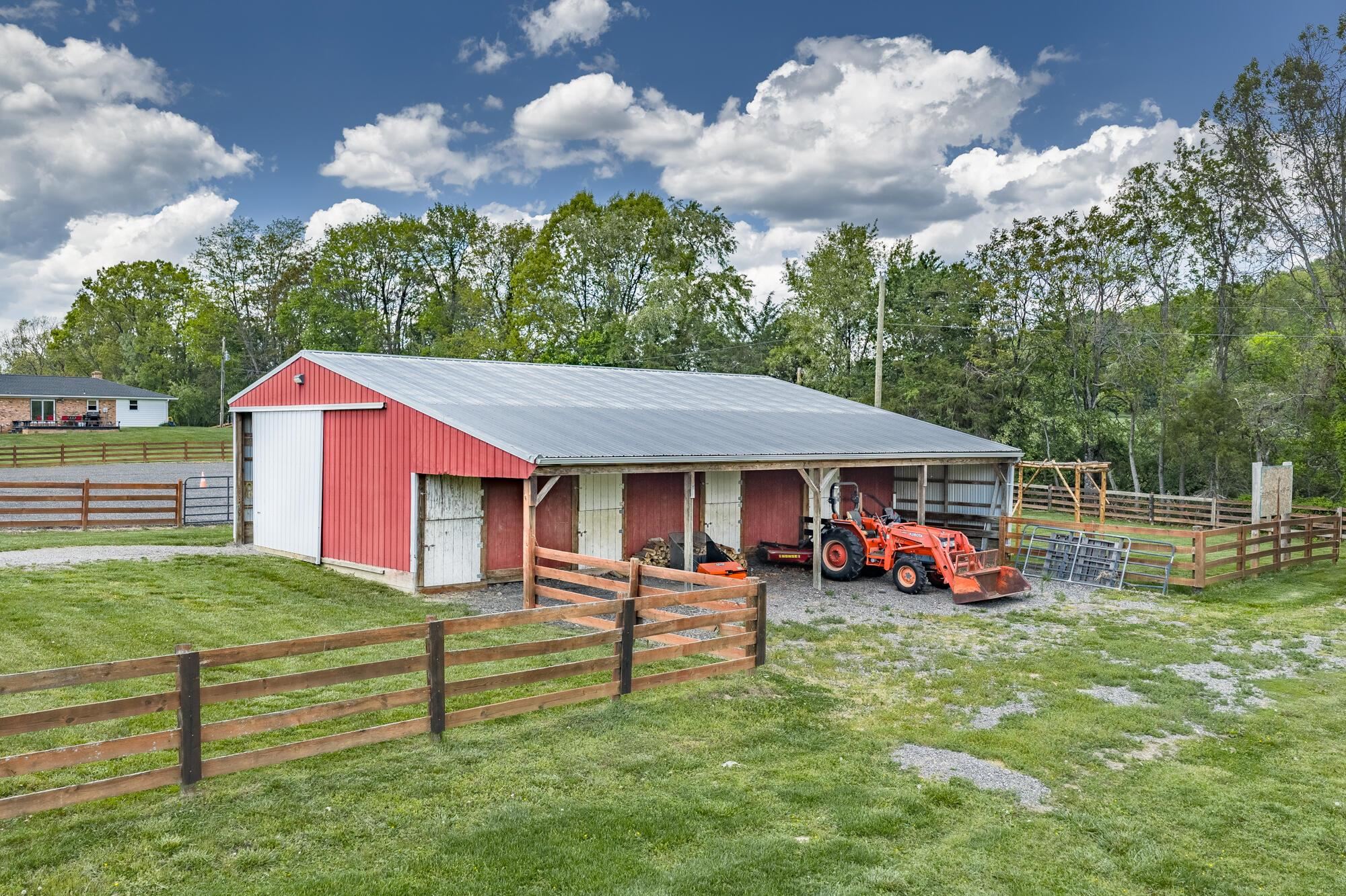 65 & 190 WHISTLE HOLLOW LN