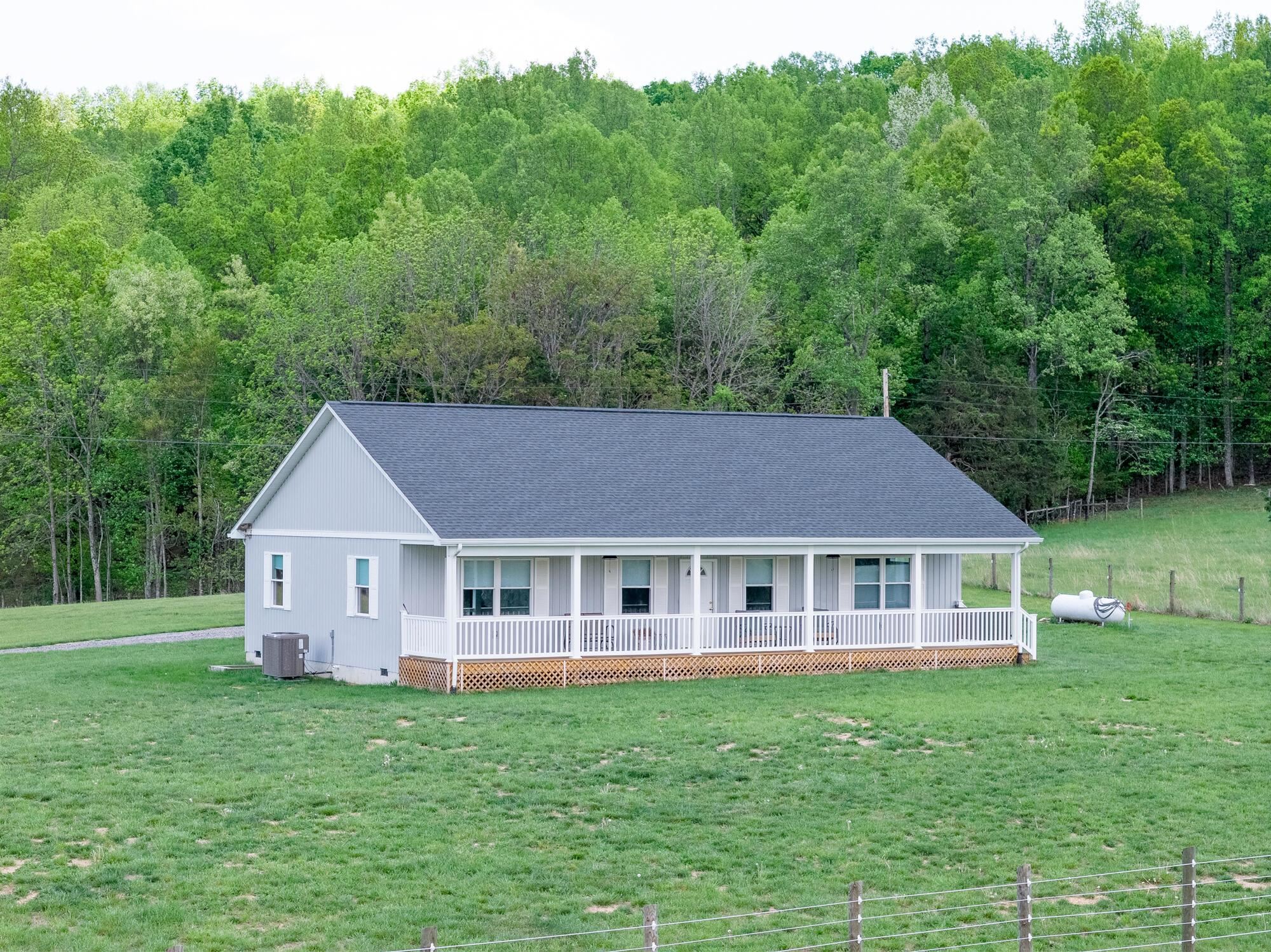 65 & 190 WHISTLE HOLLOW LN
