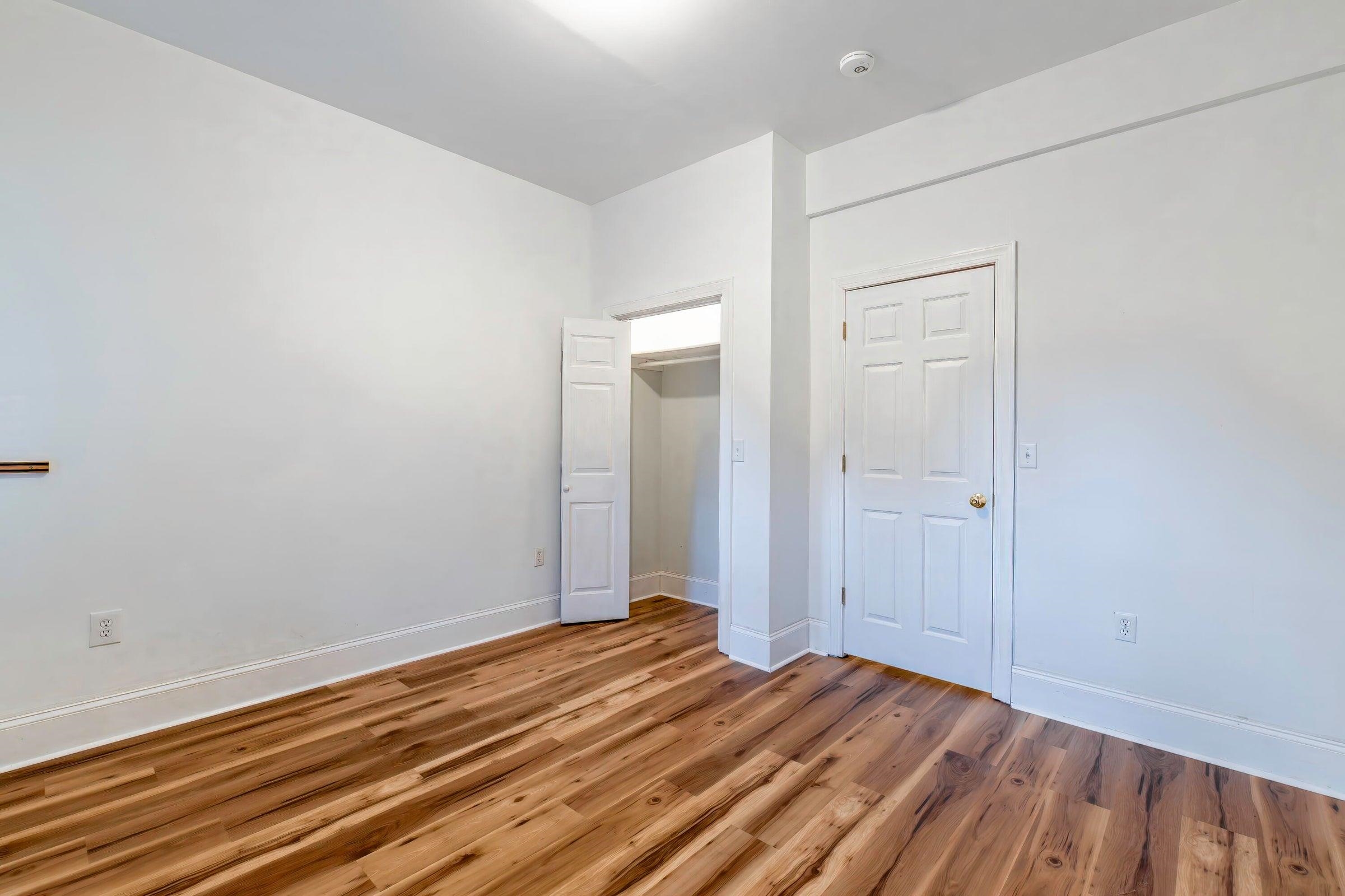 190 HENRY HILL DR