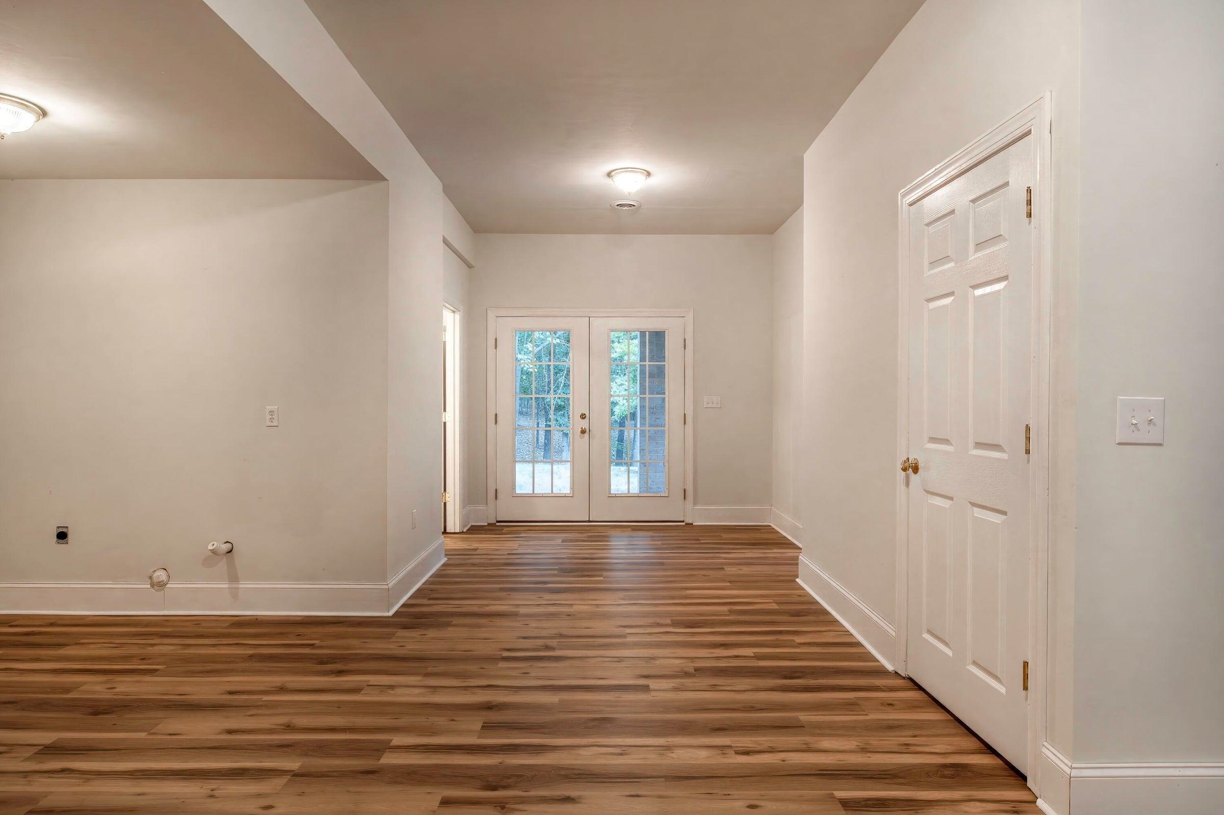 190 HENRY HILL DR