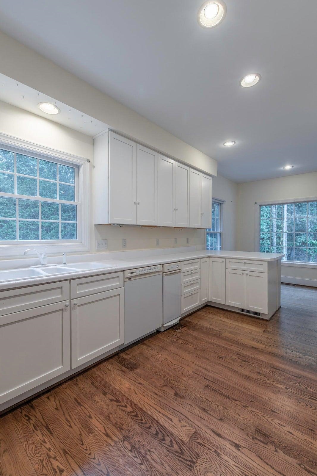 190 HENRY HILL DR