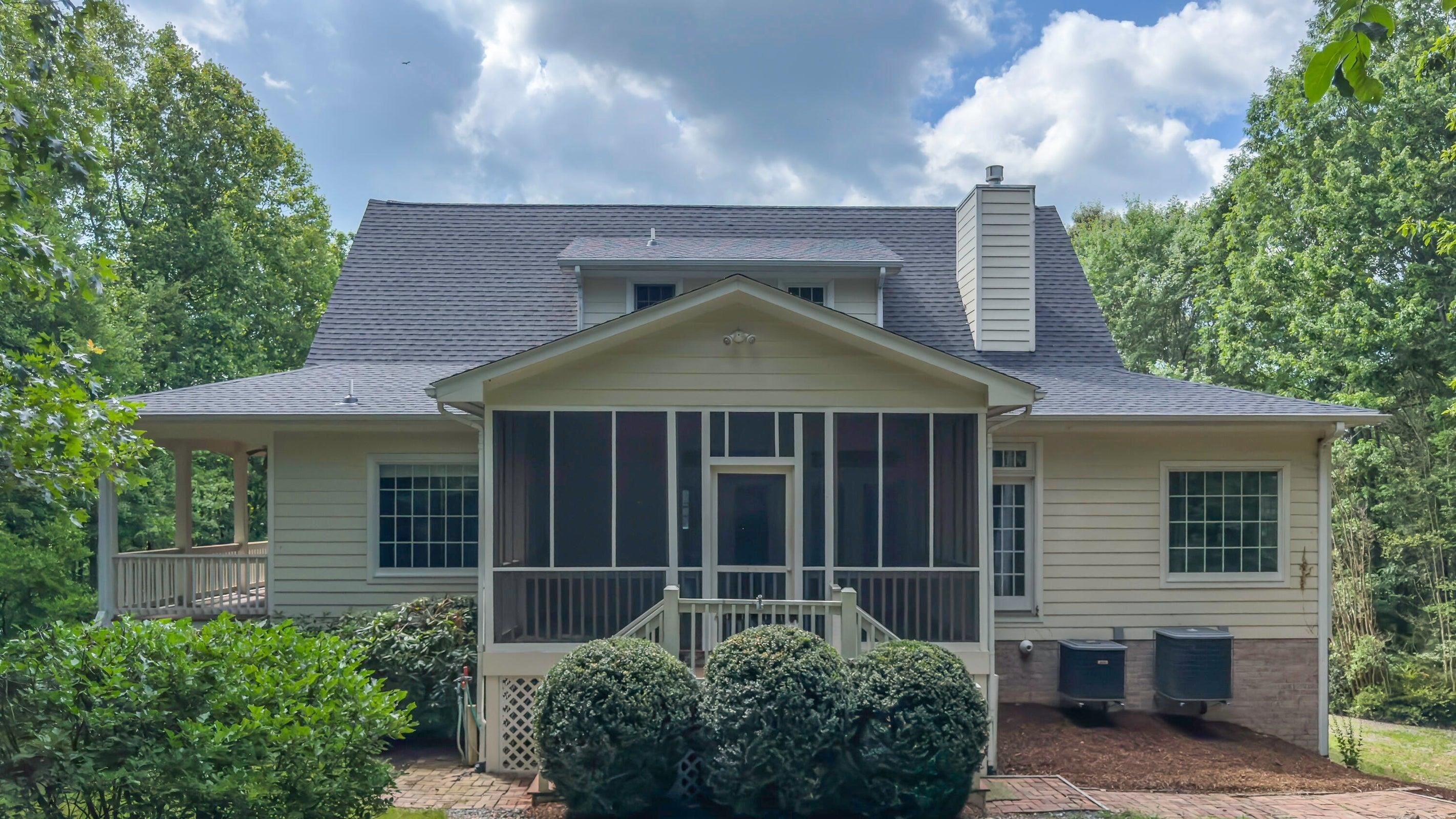190 HENRY HILL DR