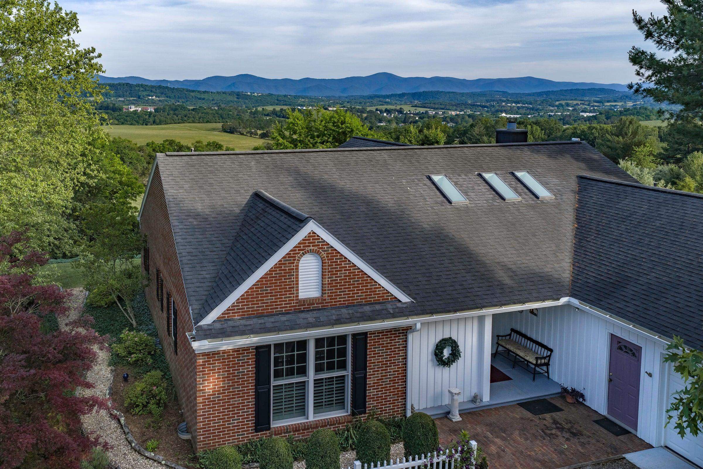 1274 MAURY RIVER RD