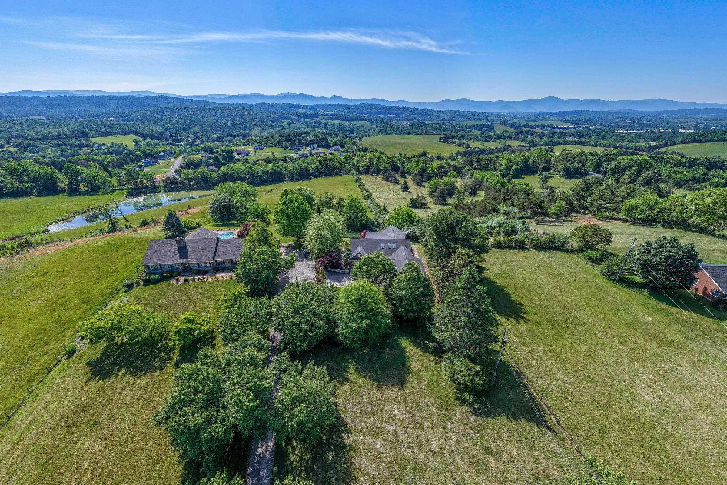 1274 MAURY RIVER RD