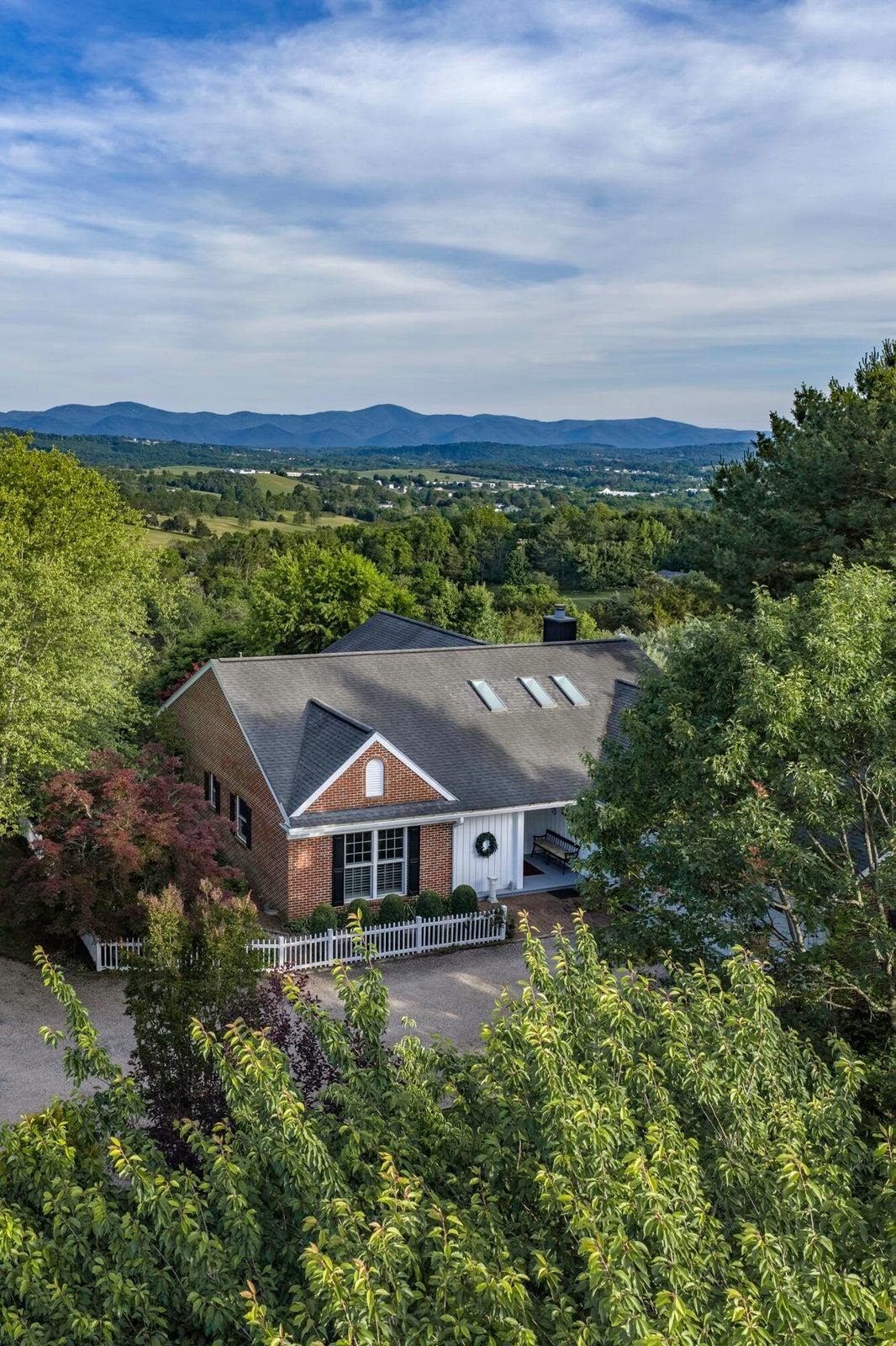 1274 MAURY RIVER RD