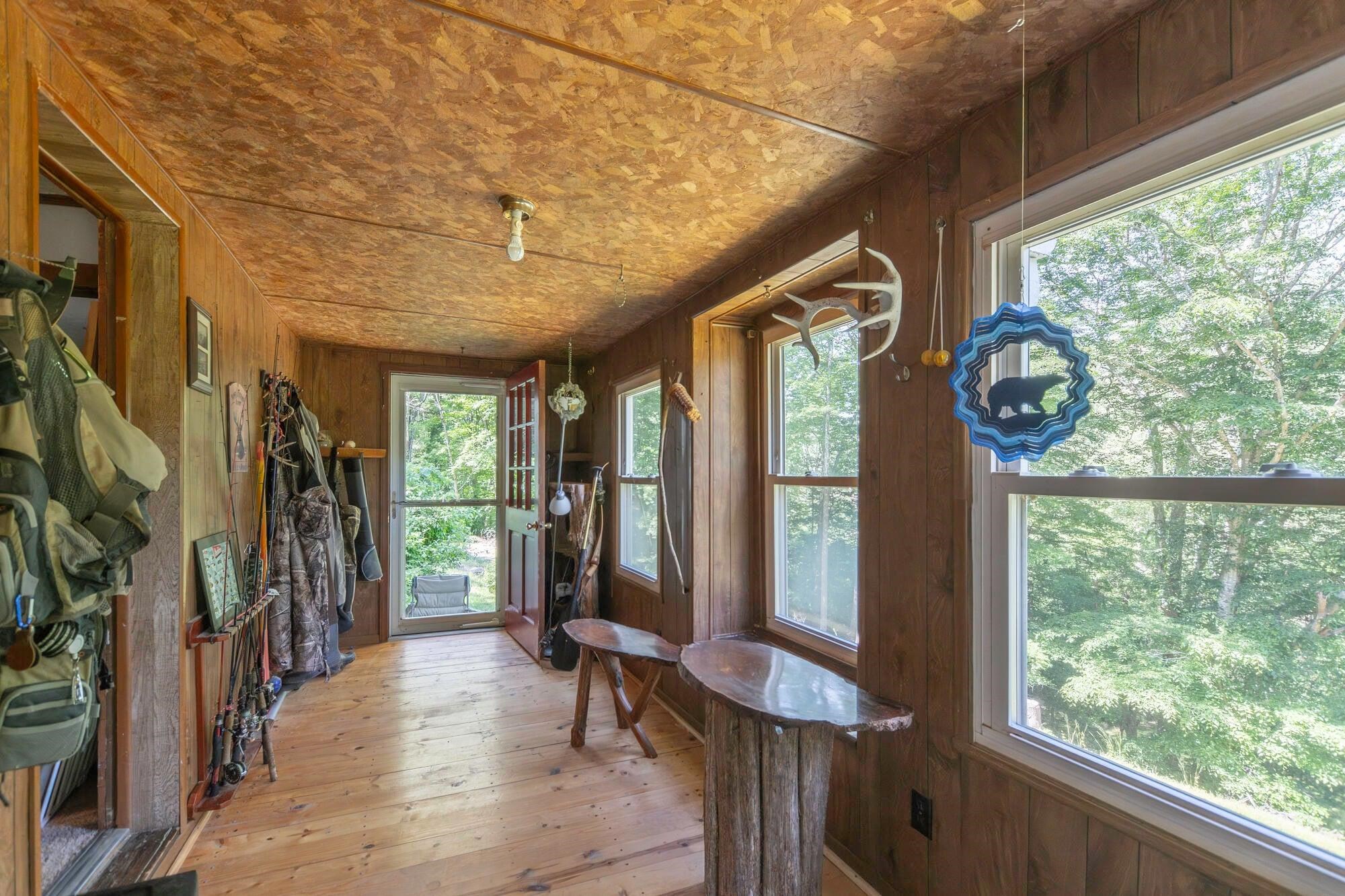53 & 13 SIDING LN