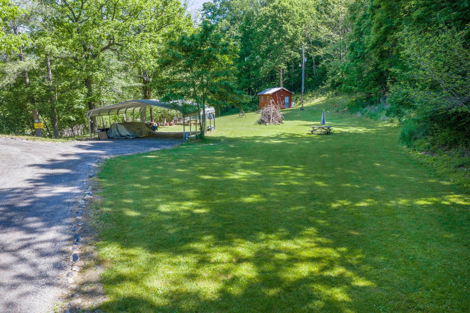 53 & 13 SIDING LN