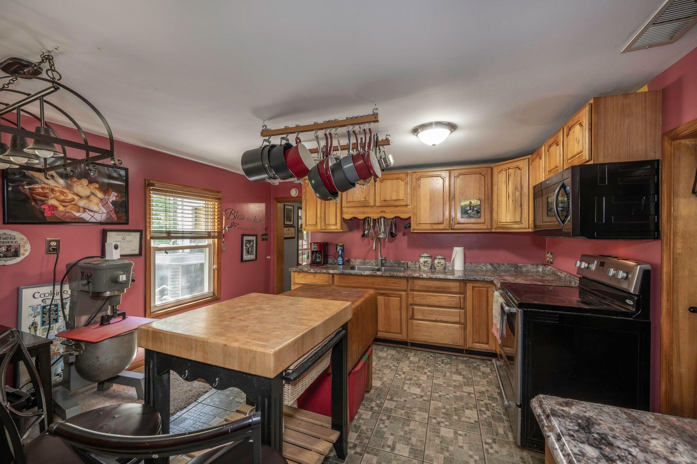 53 & 13 SIDING LN