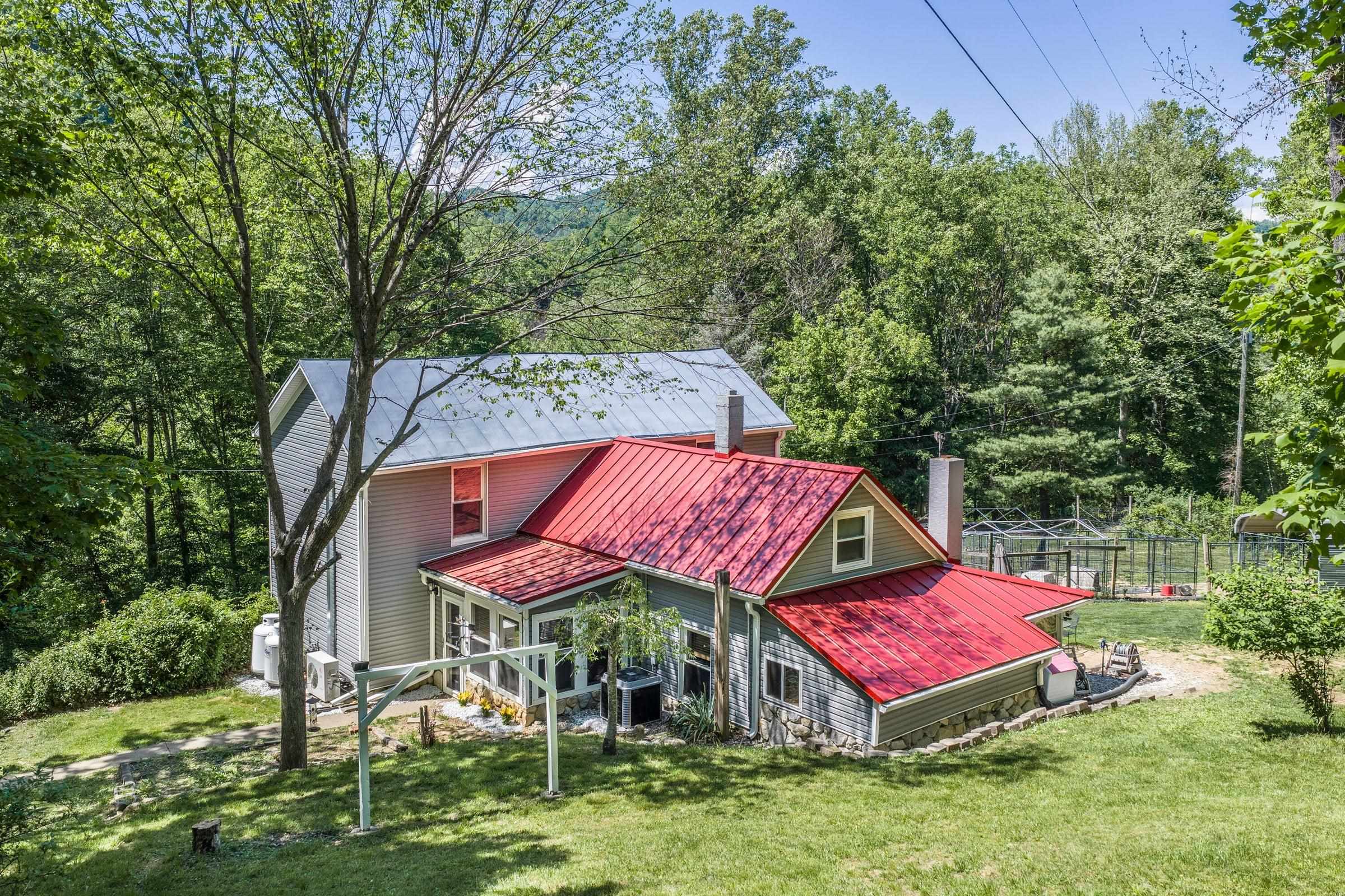53 & 13 SIDING LN