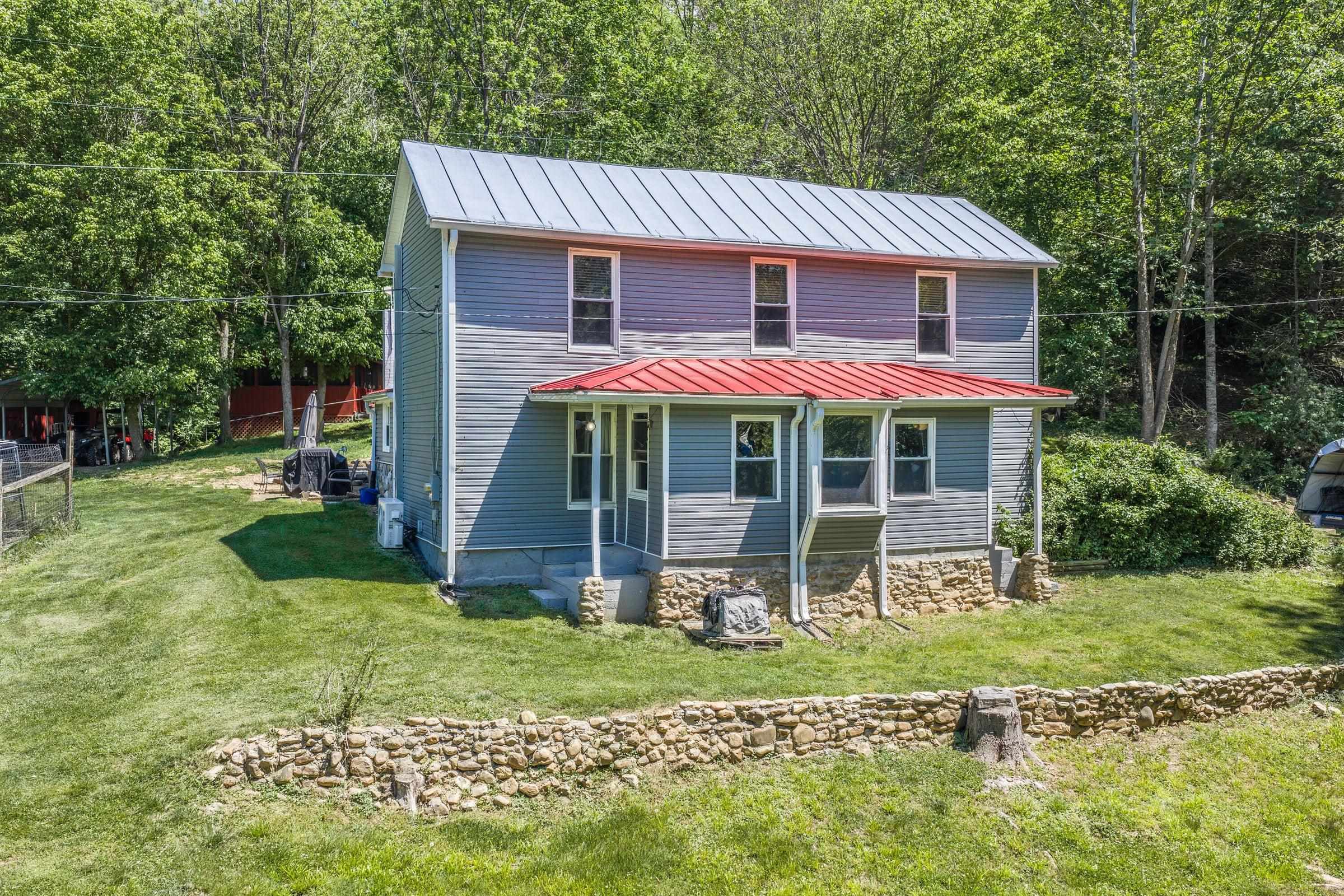 53 & 13 SIDING LN