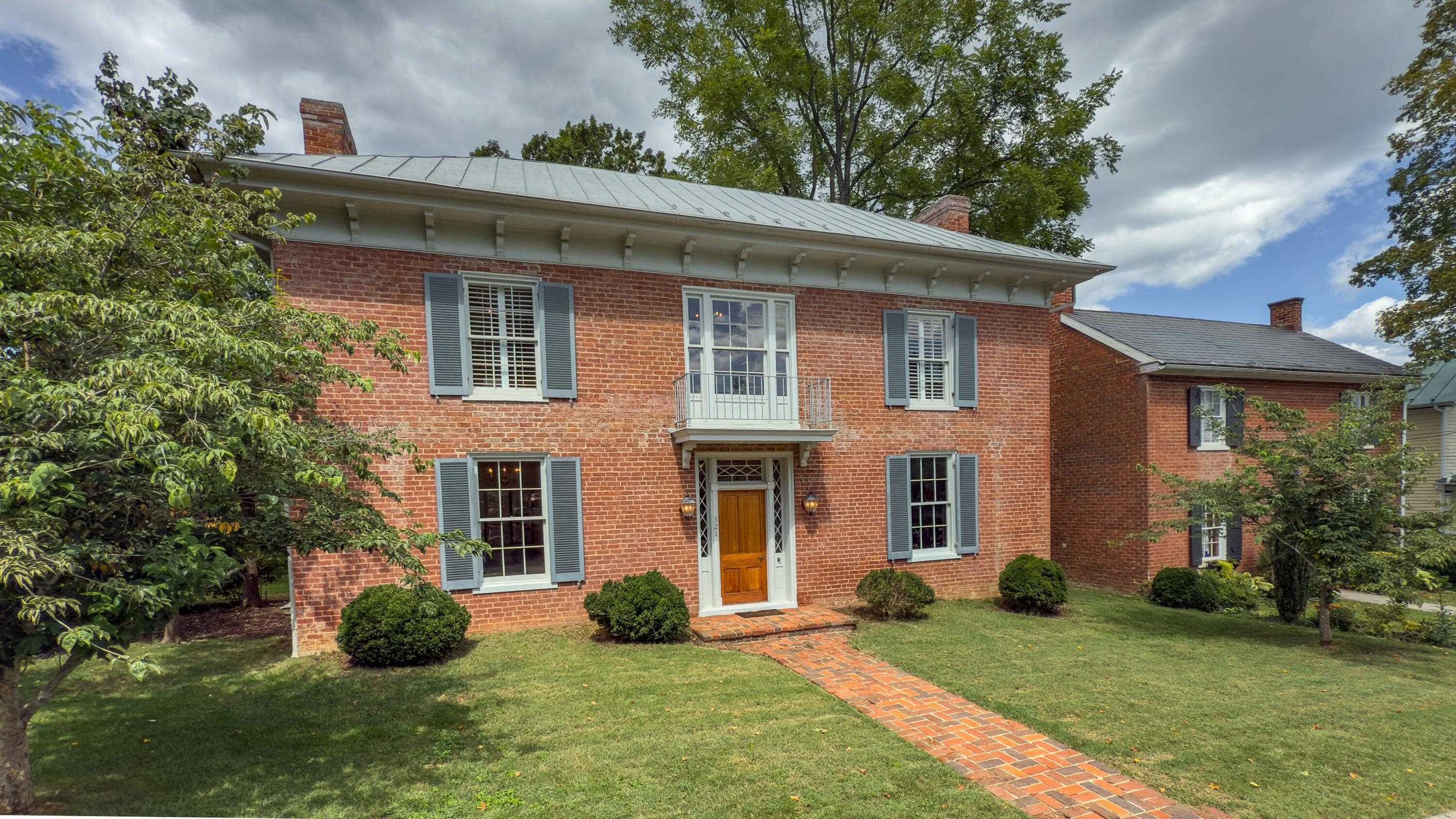 321 S MAIN ST