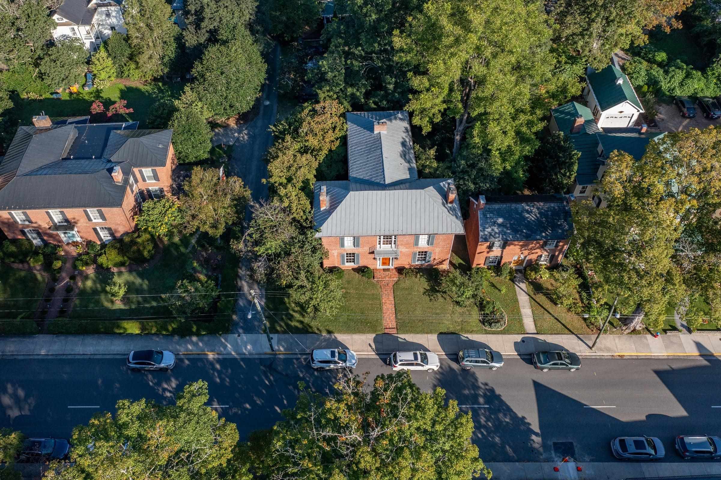 321 S MAIN ST