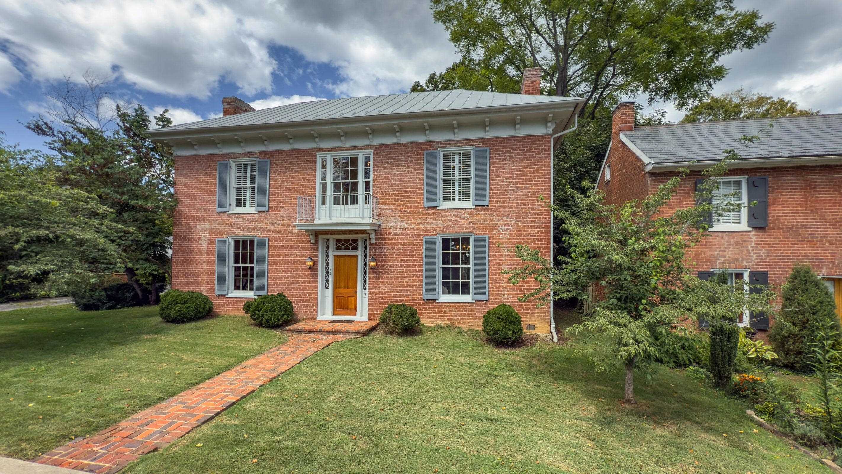 321 S MAIN ST